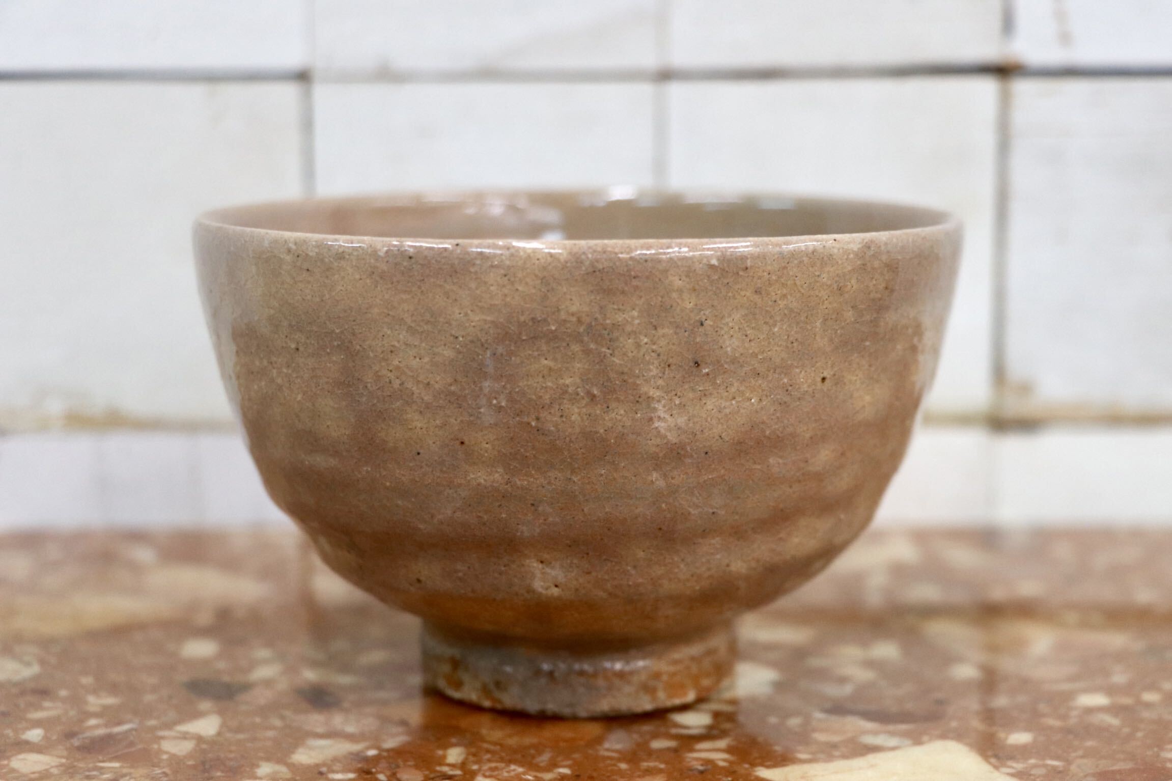 GMJK371F〇紀州焼 葵窯 二代 寒川栖豊 御題「道」茶碗 抹茶碗 茶道具 茶陶 作家物 陶器 共箱 萩焼