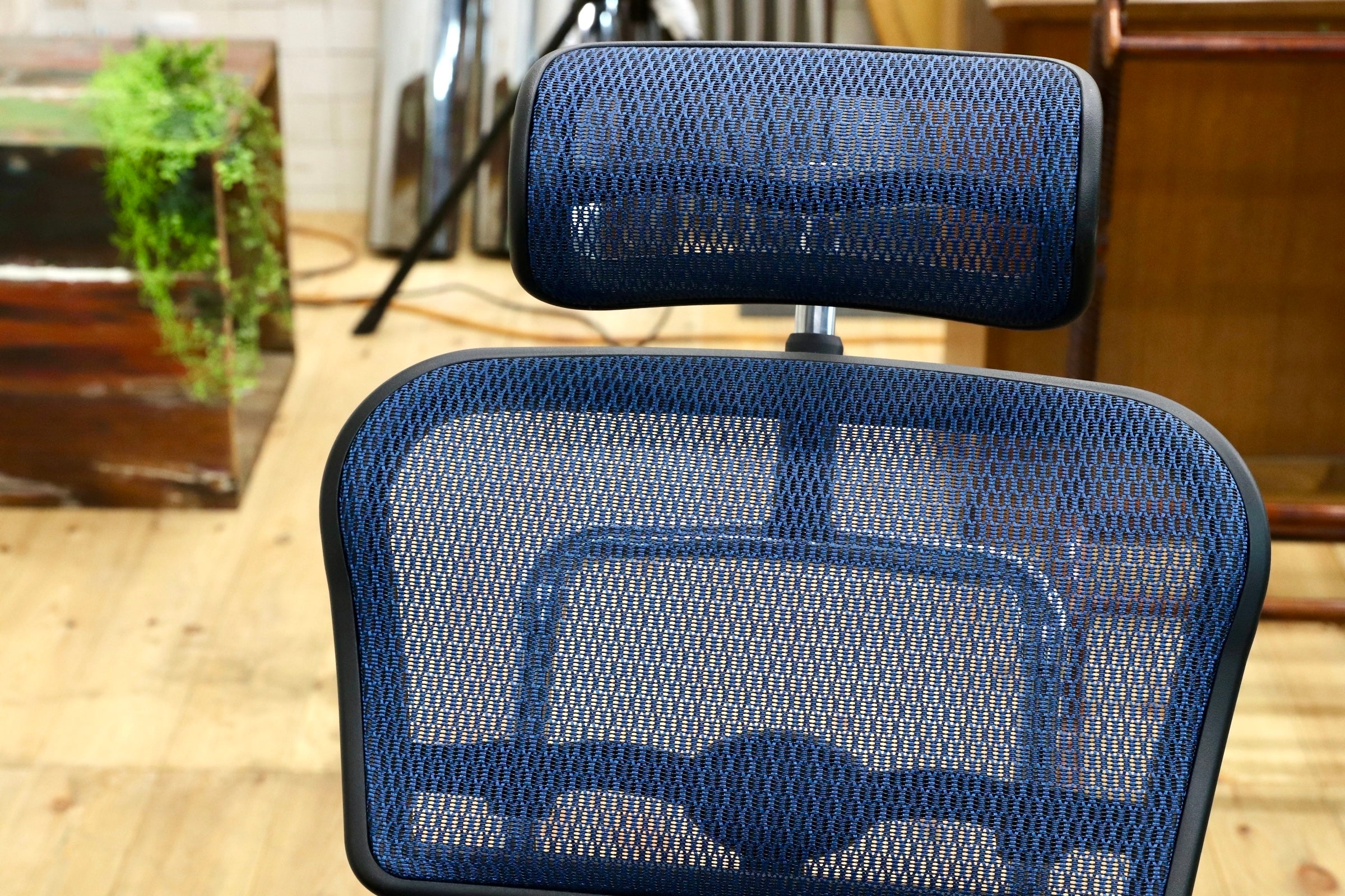 GMJS224○Ergohuman / エルゴヒューマン PRO Ottoman プロ オットマン 純正タブレットスタンド付き エラスト 23年製 定価約25万