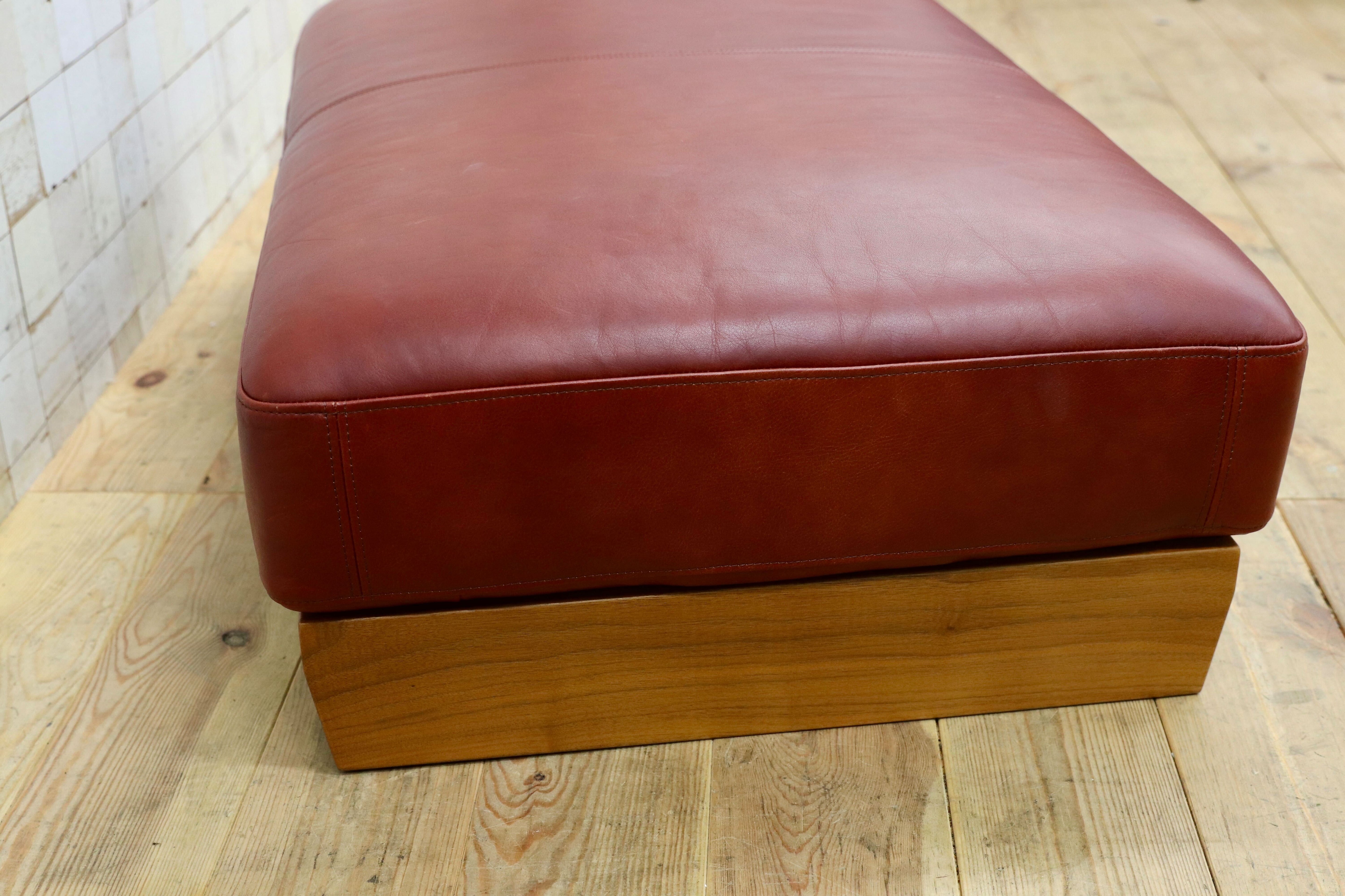 GMIK980○ナガノインテリア / NAGANO INTERIOR LC027-MS オットマン フットスツール ソファ 本革 ウォールナット モダン 国産 定価約15万