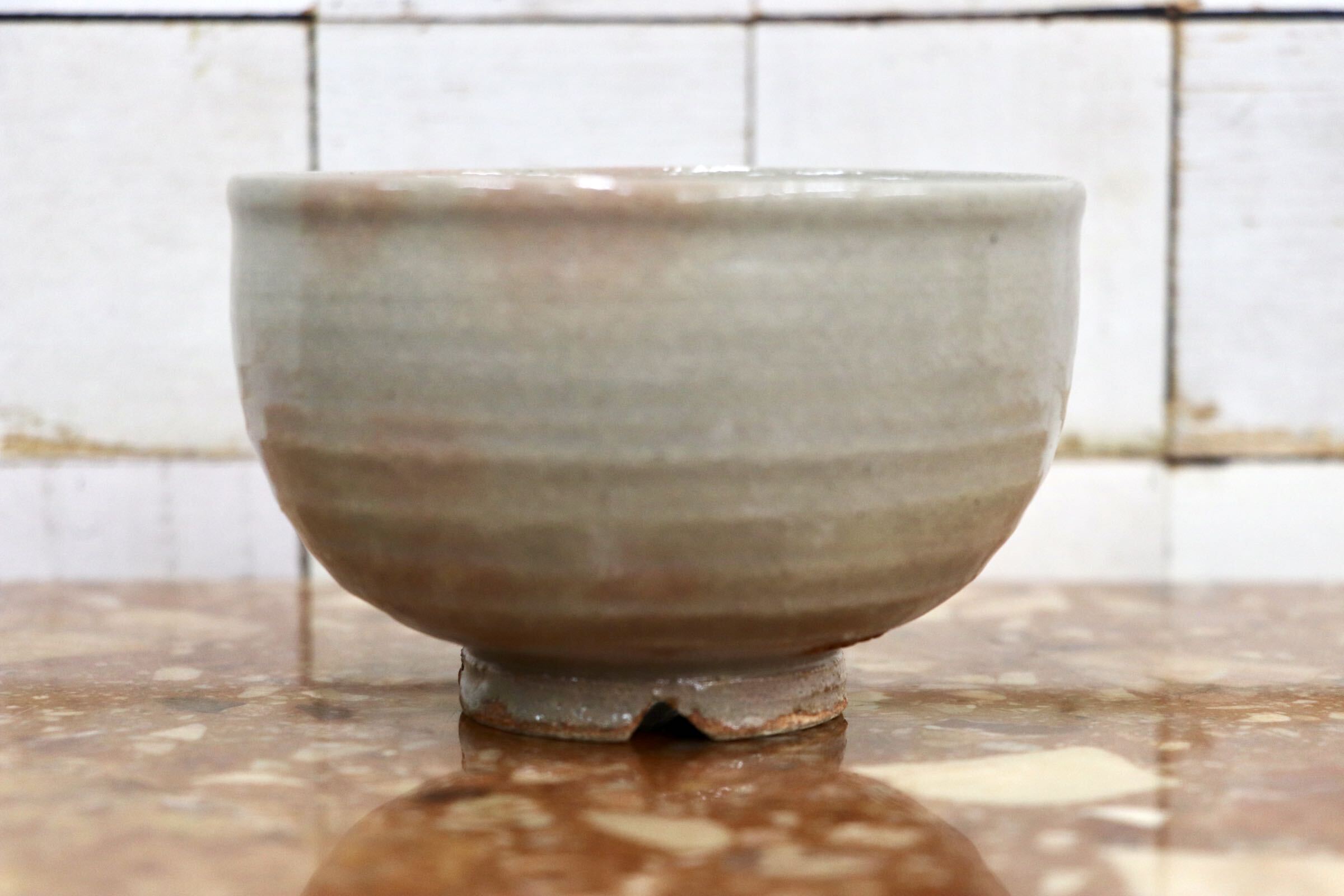 GMJK371H〇紀州焼 葵窯 二代 寒川栖豊 十牛茶碗 牛図 茶道具 抹茶碗 茶陶 作家物 共箱 窯印 栞