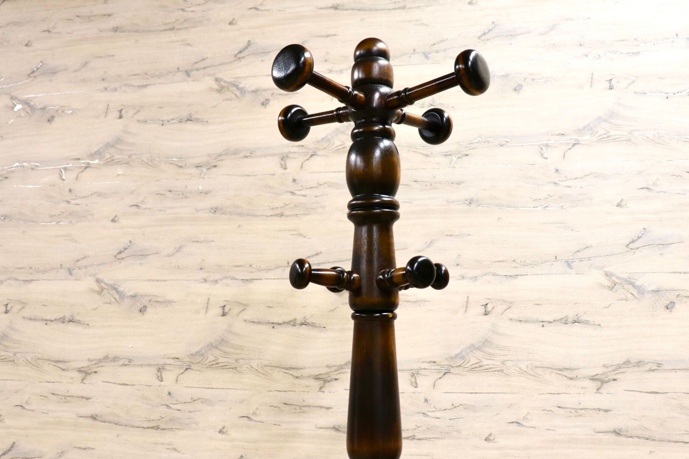 ポールハンガー