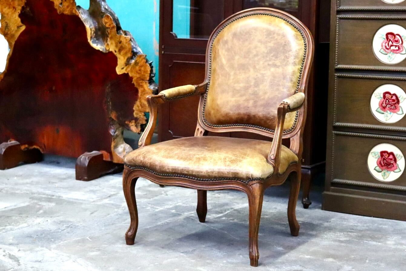 GMIH360○ダイニングチェア アームチェア 1人掛けソファ 椅子 本革 無垢材 猫脚 フレンチスタイル ヴィンテージ クラシック