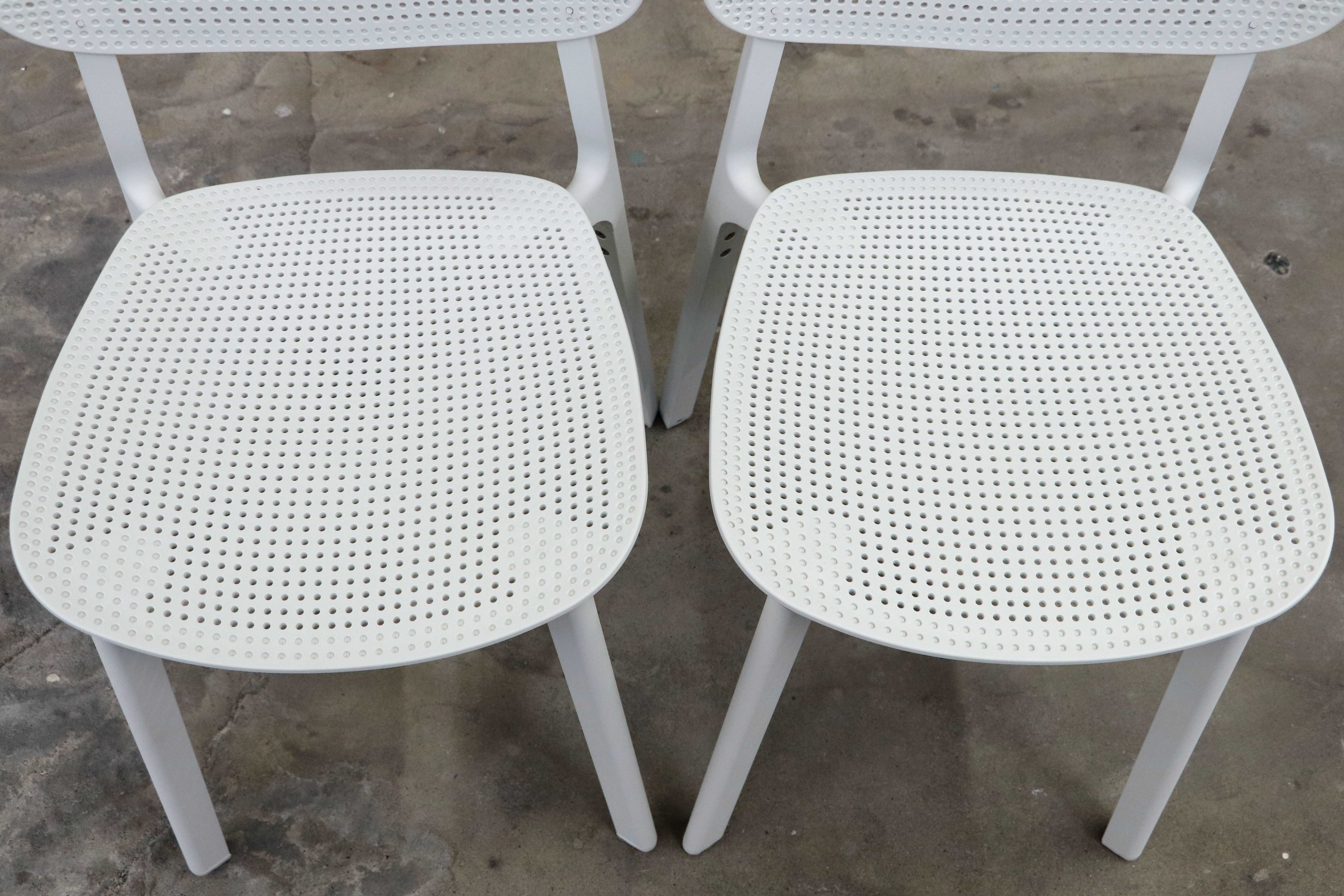 GMIS275B○KRISTALIA / クリスタリア COLANDER ダイニングチェア 椅子 2脚セット スタッキング モダン イタリア 白 展示品 定価約10万