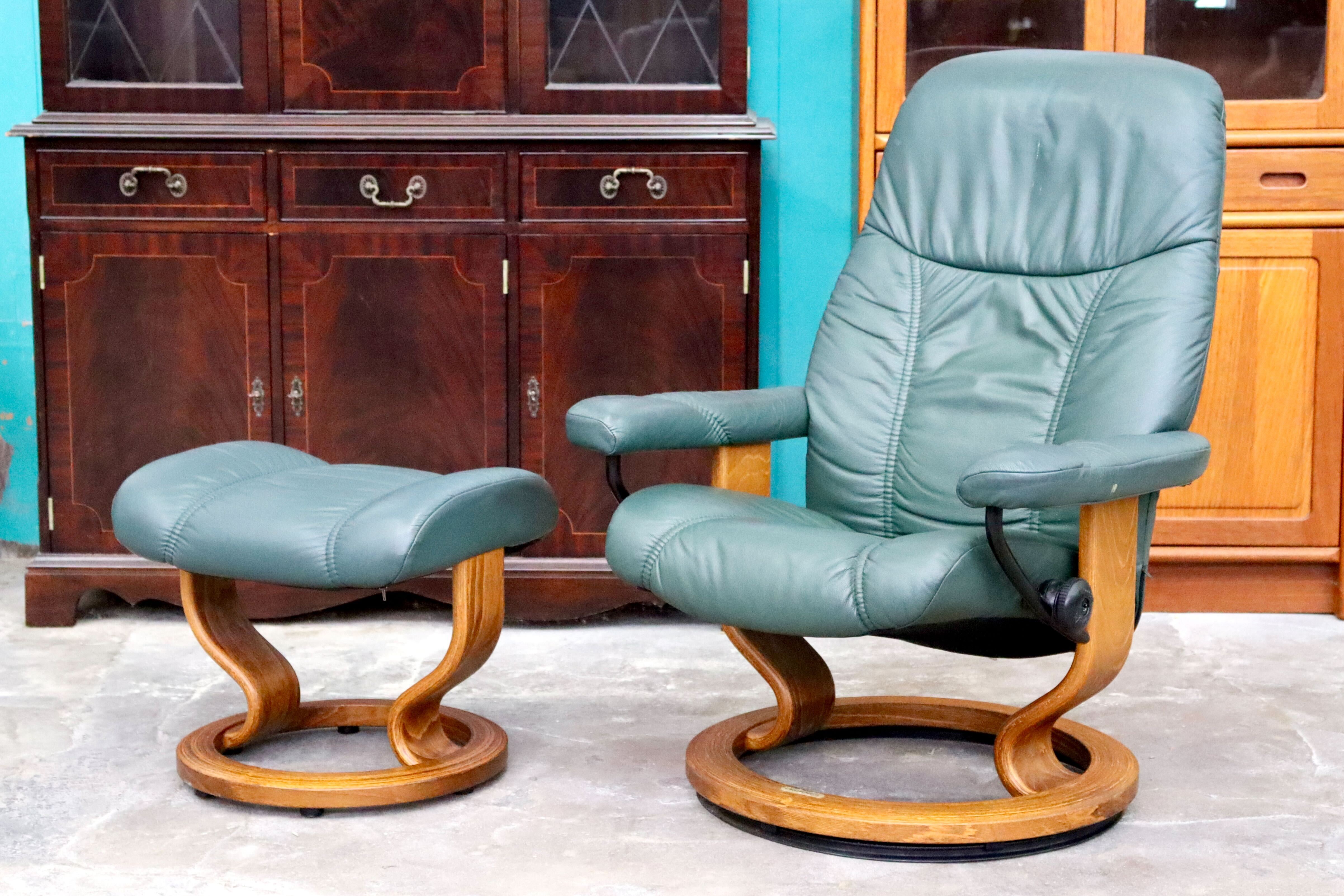 GMIK417○EKORNES / エコーネス コンサル リクライニングチェア 1人掛けソファ オットマン付き 本革 グリーン 北欧家具 ノルウェー