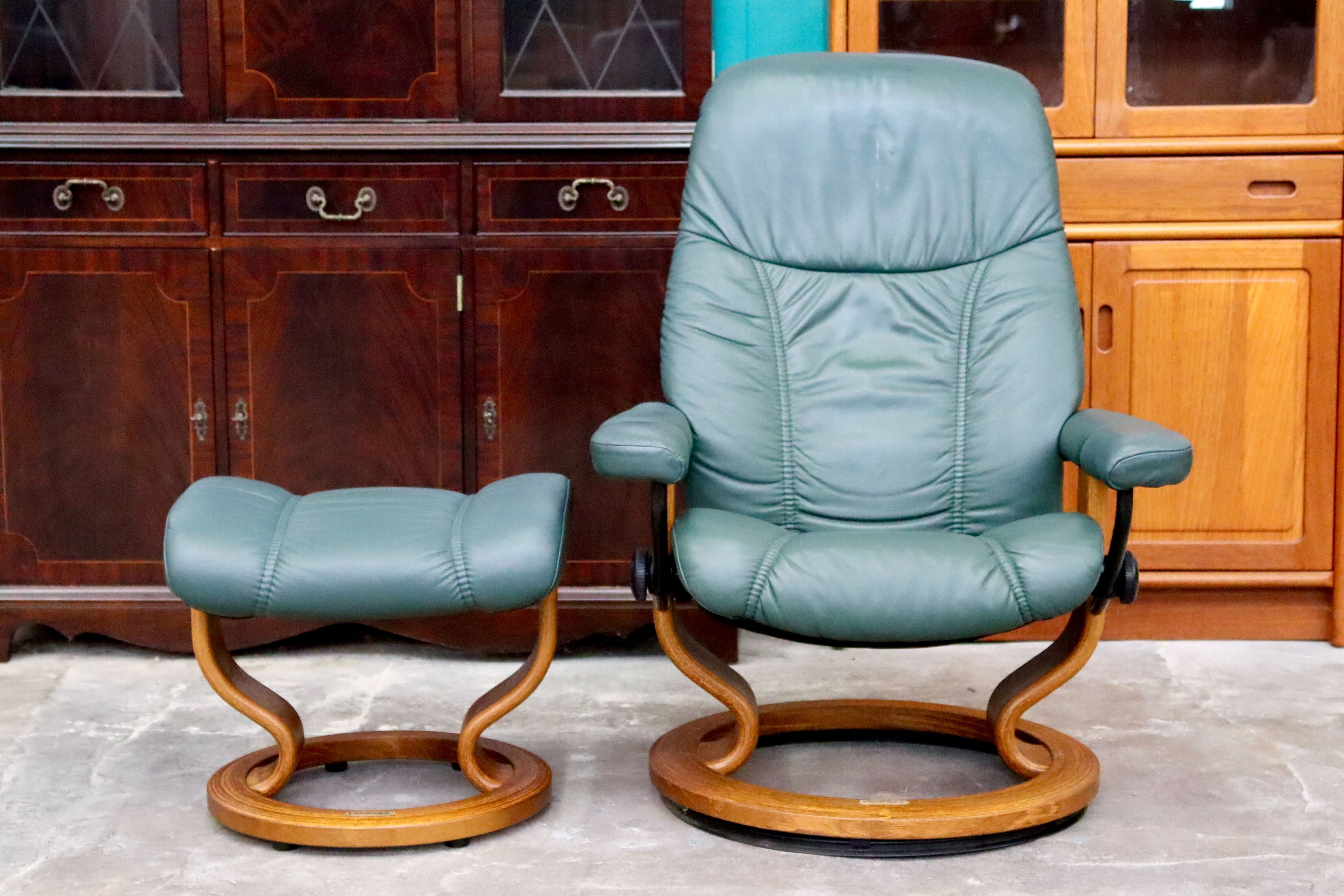 GMIK417○EKORNES / エコーネス コンサル リクライニングチェア 1人掛けソファ オットマン付き 本革 グリーン 北欧家具 ノルウェー