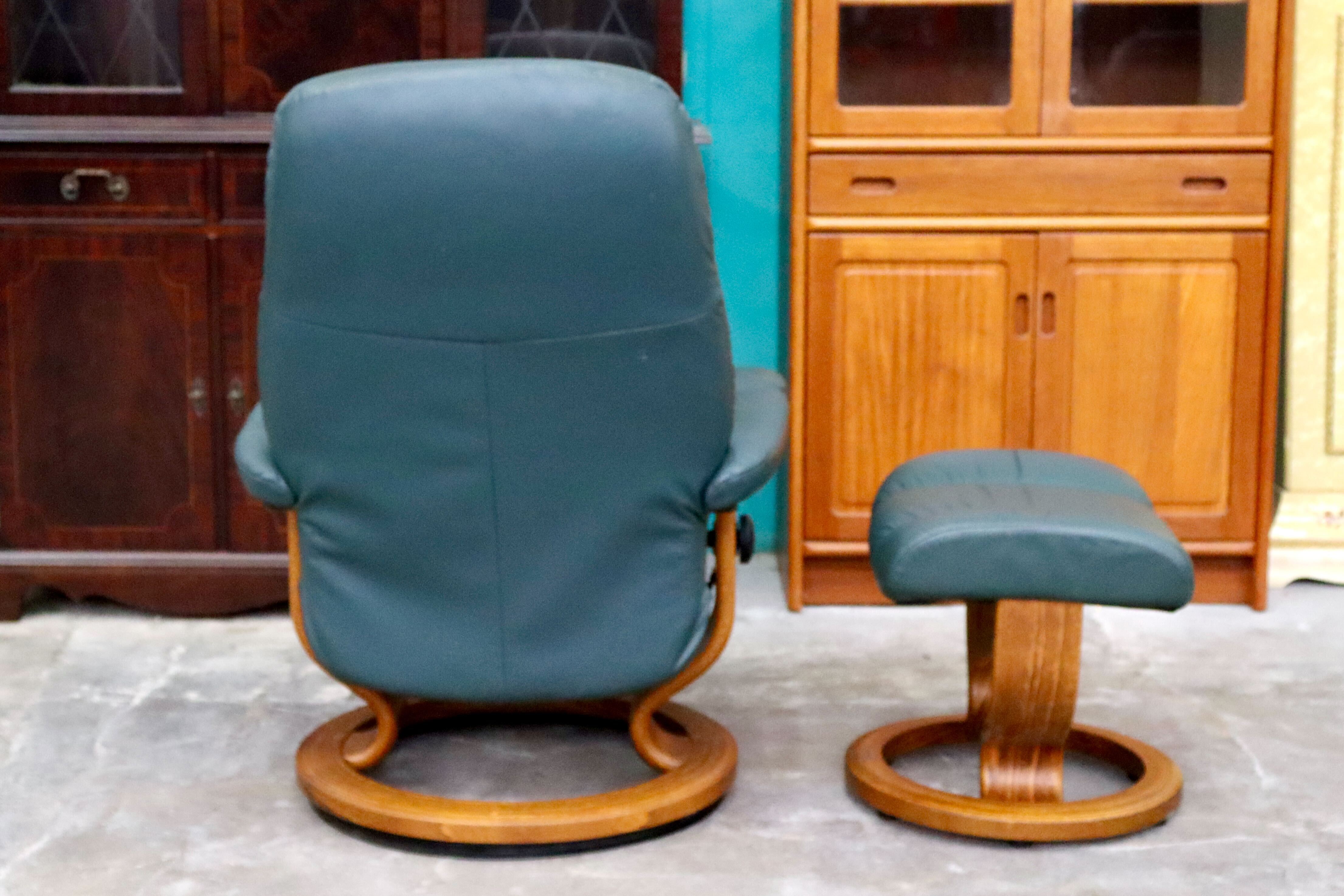 GMIK417○EKORNES / エコーネス コンサル リクライニングチェア 1人掛けソファ オットマン付き 本革 グリーン 北欧家具 ノルウェー