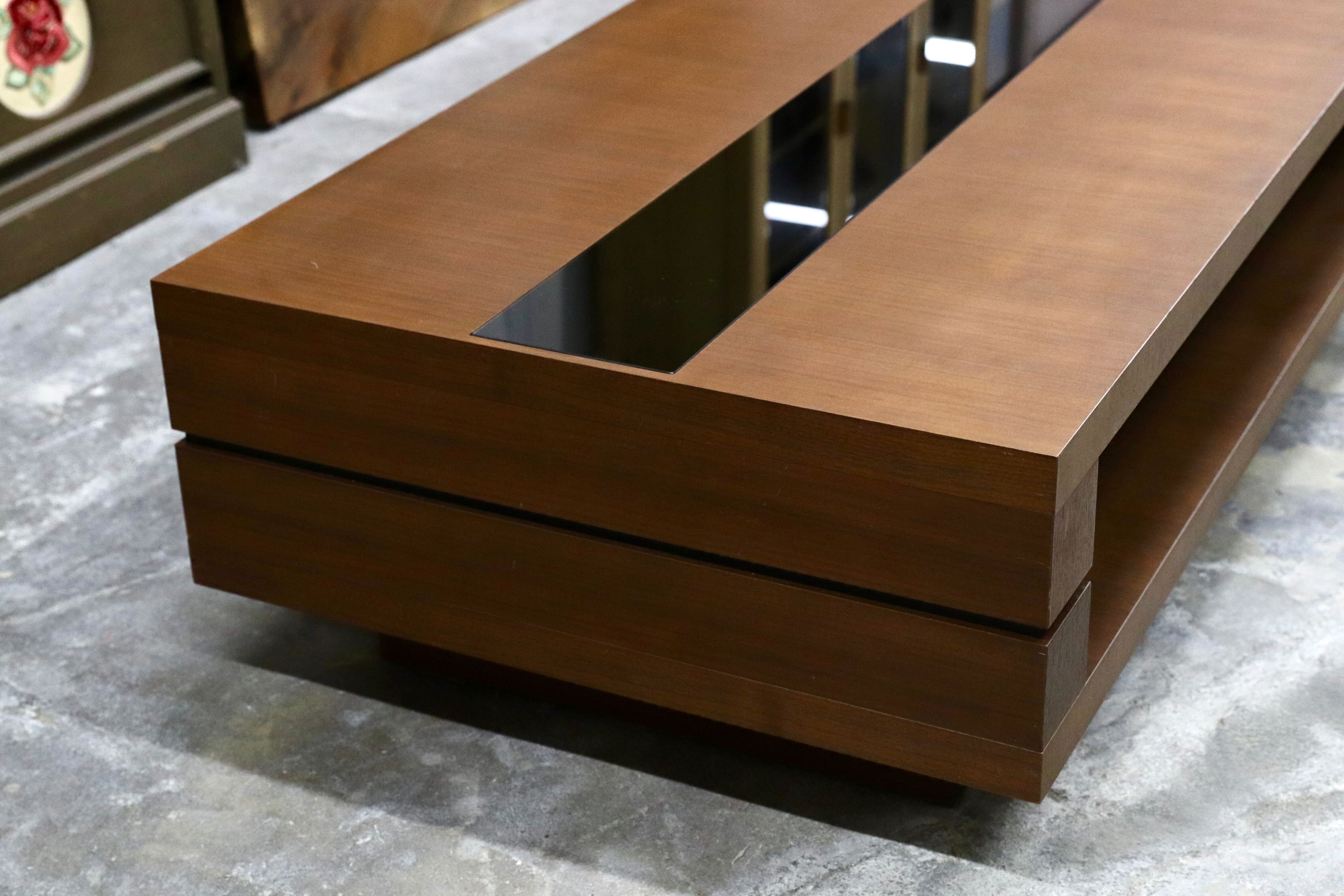 GMIH532C○冨士ファニチア / FUJI FURNITURE ウォールナット ガラス リビングテーブル センターテーブル 応接机 高級モダン