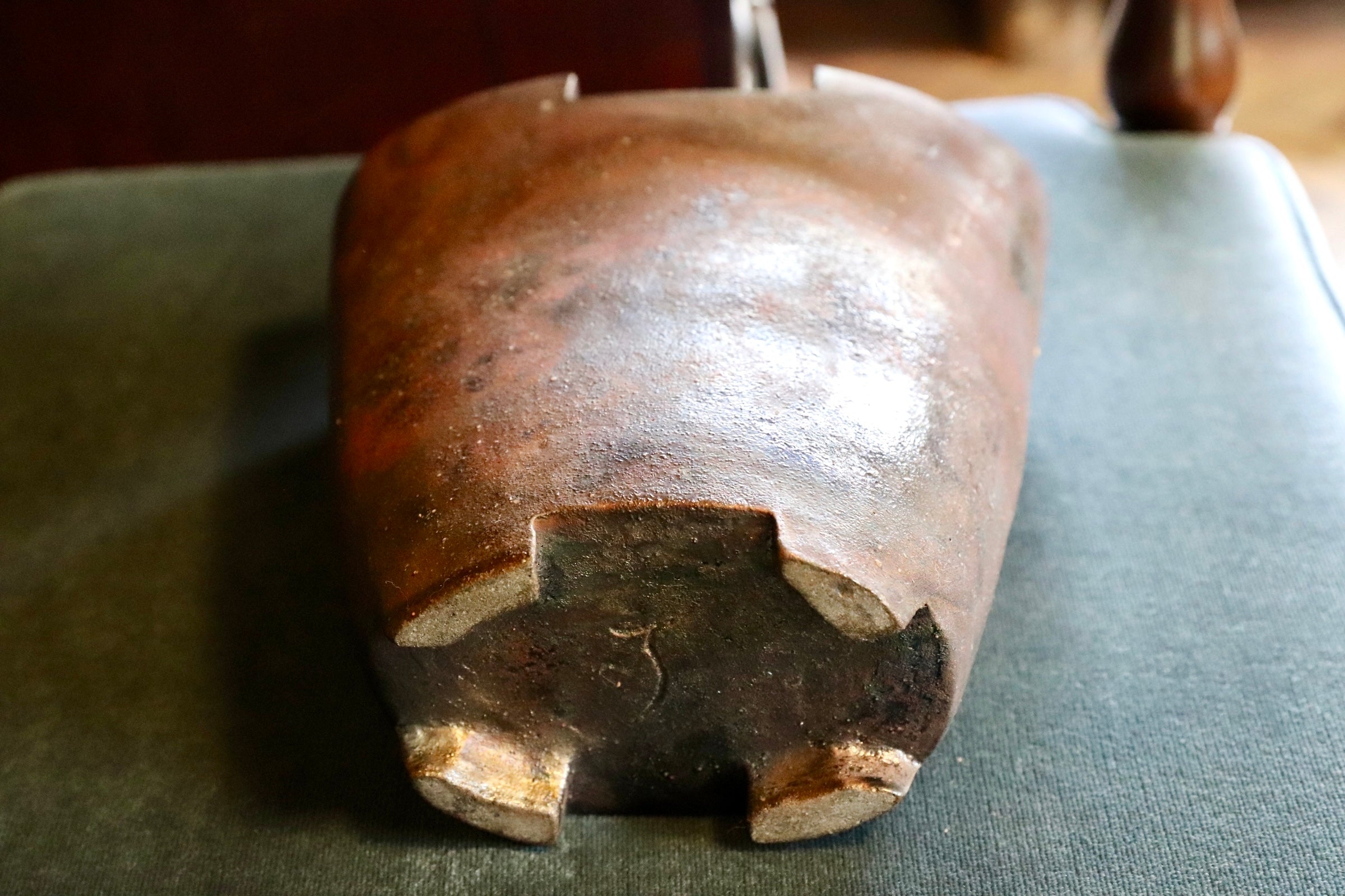 GMJI27○悟窯 市野哲次 丹波焼 焼締 変形花器 大型花入 花瓶 窯変 作家物 現代陶芸 オブジェ 和モダン