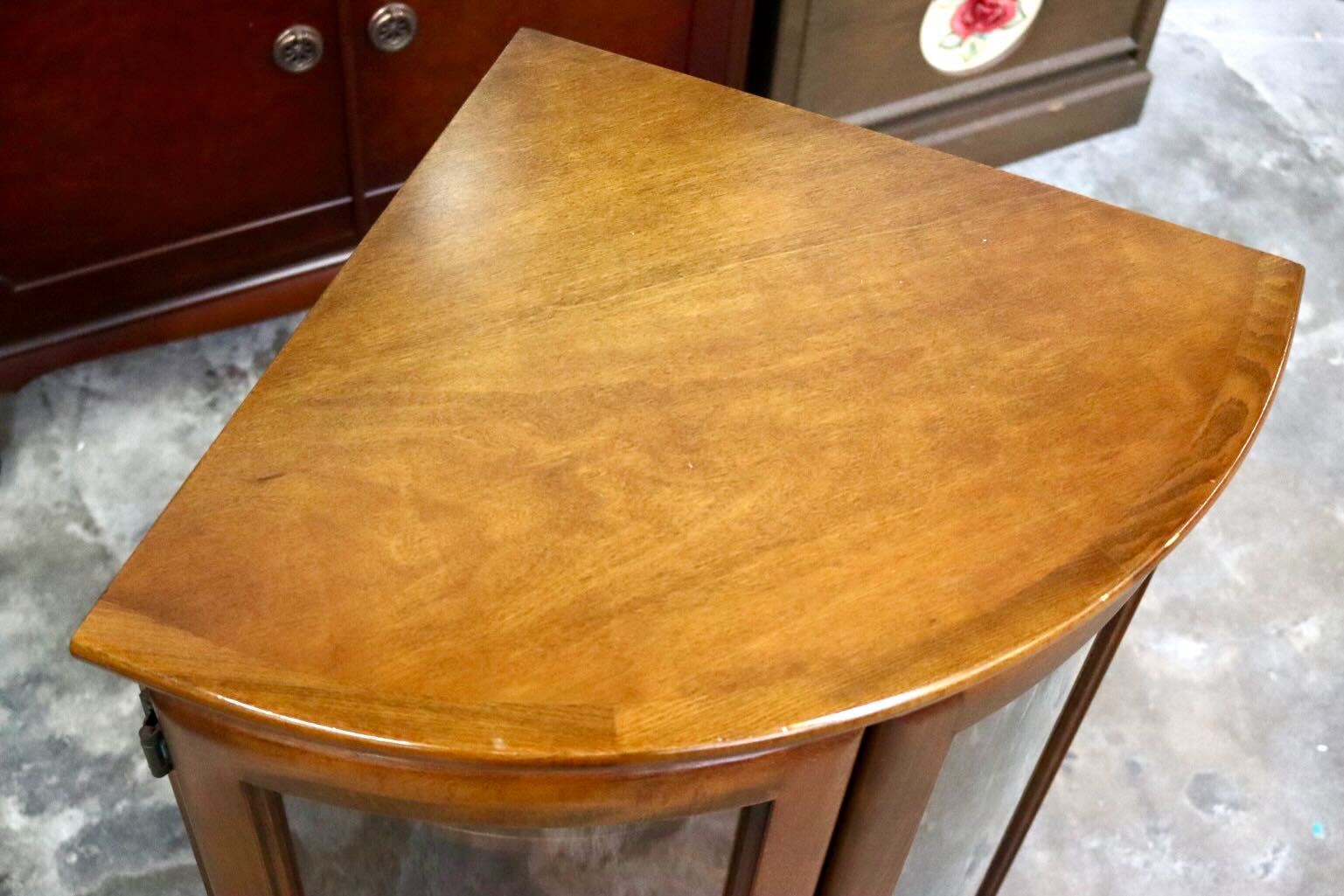 GMIH364A○karimoku / カリモク コーナーラック 飾り棚 サイドキャビネット 花台 収納家具 楢材 カントリー モダン 国産家具