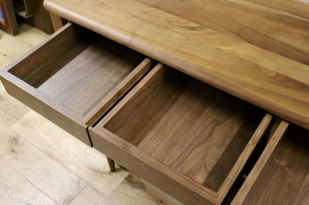 GMIS449A○飛騨産業 / HIDA キツツキ SEOTO-EX キャビネット サイドボード リビングボード ウォールナット 定価約47万 モデルルーム展示品