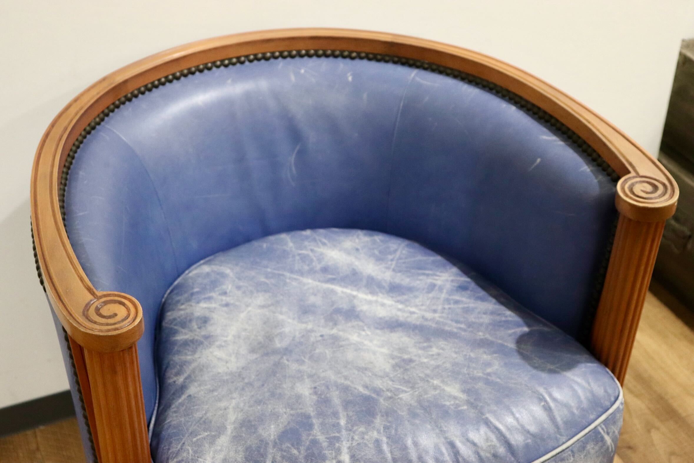 GMHN276A○西洋 フランス アンティーク 1人掛けソファ シングルソファ アームチェア 本革 鋲打ち ヨーロピアン クラシック ヴィンテージ