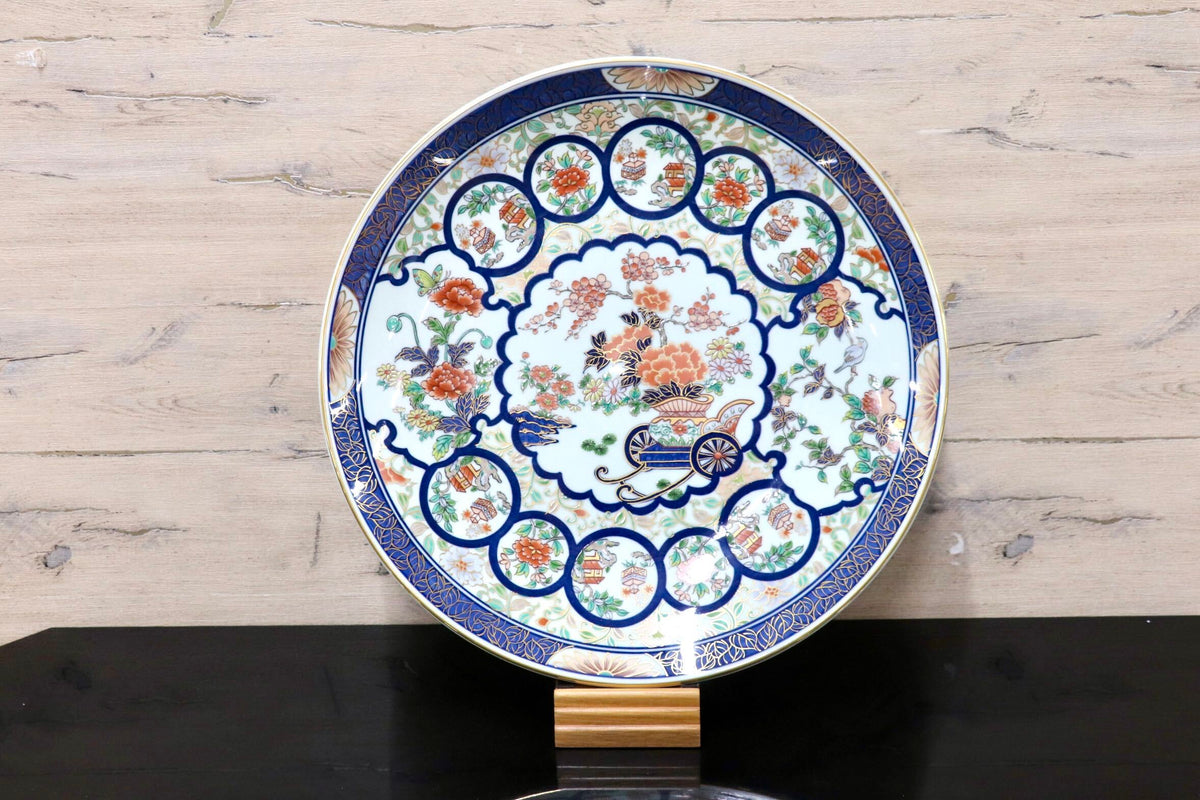 GMJK374V◯伊万里焼 古川陶磁器 古川幸右エ門 額皿 飾皿 大皿 盛皿 色絵金彩 花籠文様 窓絵草花文 共箱 在銘 和モダン