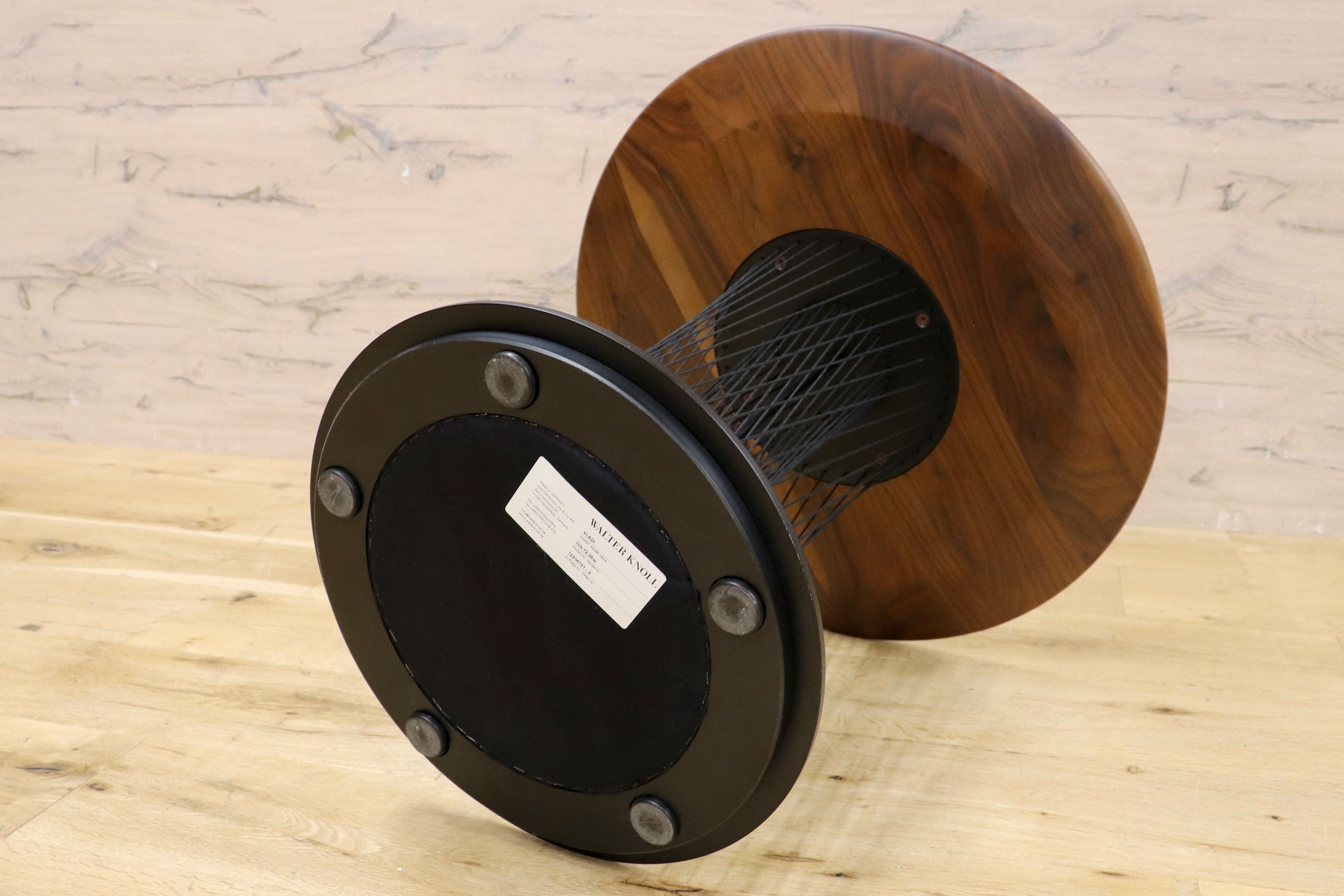 GMIO151C○Walter Knoll ウォルターノル Vladi Coffee Table ウォールナット材 コーヒーテーブル サイドテーブル Eoos 約25万 展示品