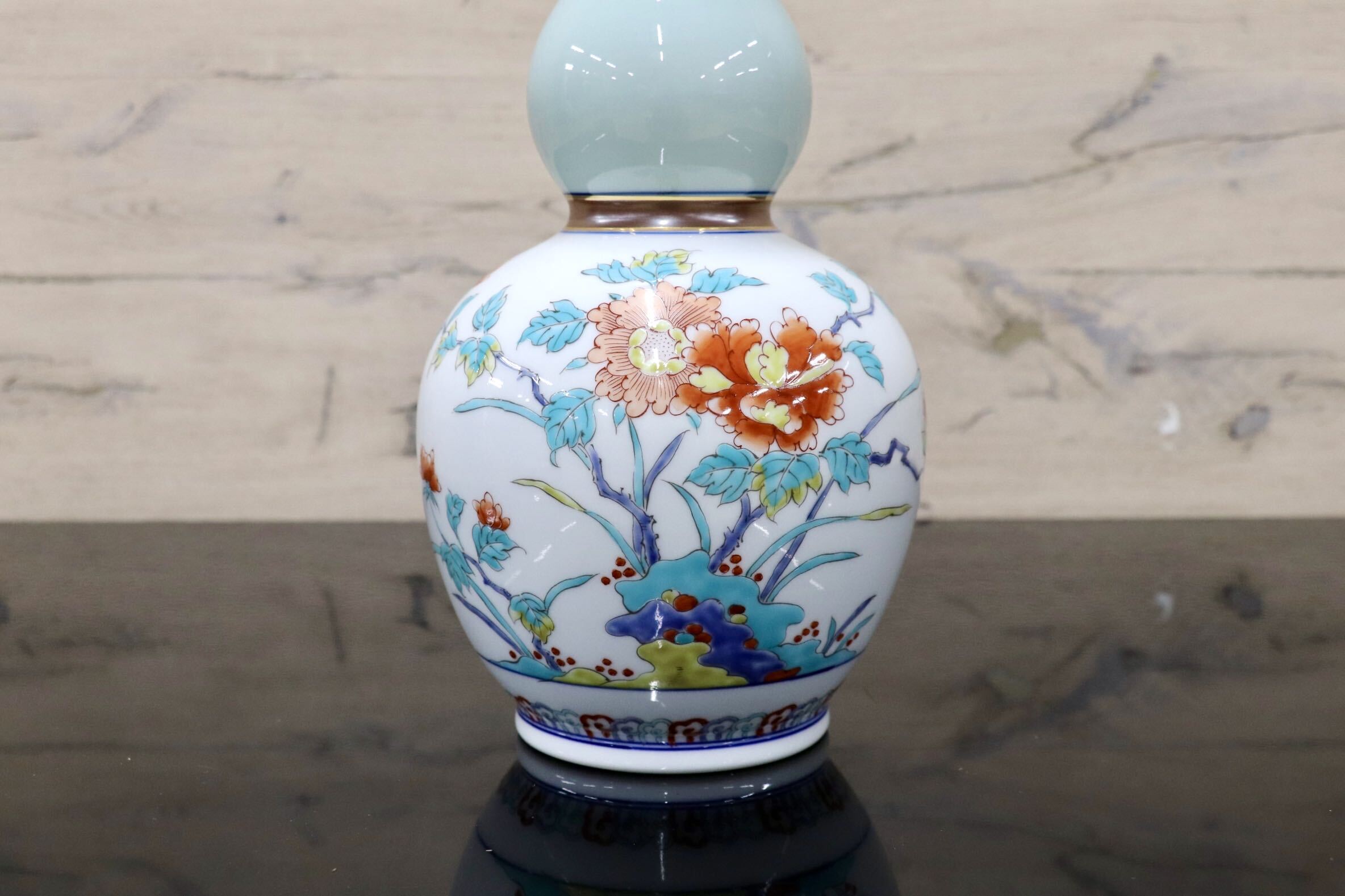 GMJK374W◯有田焼 弥左エ門作 瓢箪型花瓶 色絵花鳥文 花入 花器 一輪挿し 置物 インテリア 陶器 共箱 在銘 伝統工芸 和モダン