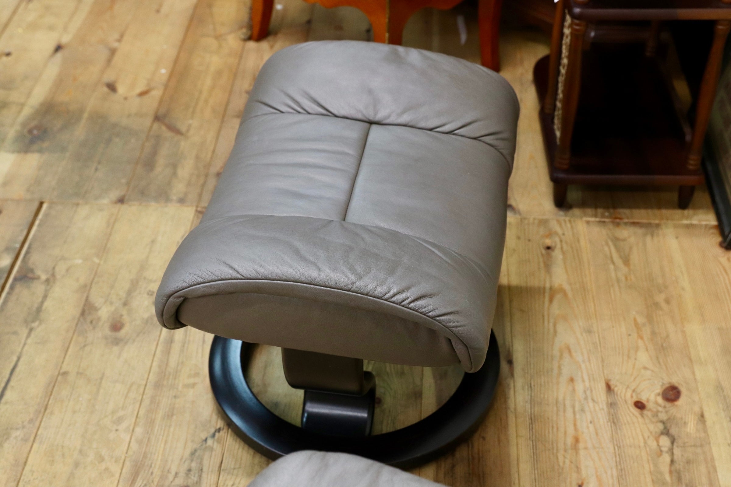 GMJK366○EKORNES / エコーネス Stressless Reno ストレスレス レノ 推定Sサイズ 本革 リクライニングチェア オットマン グレー 約45万円