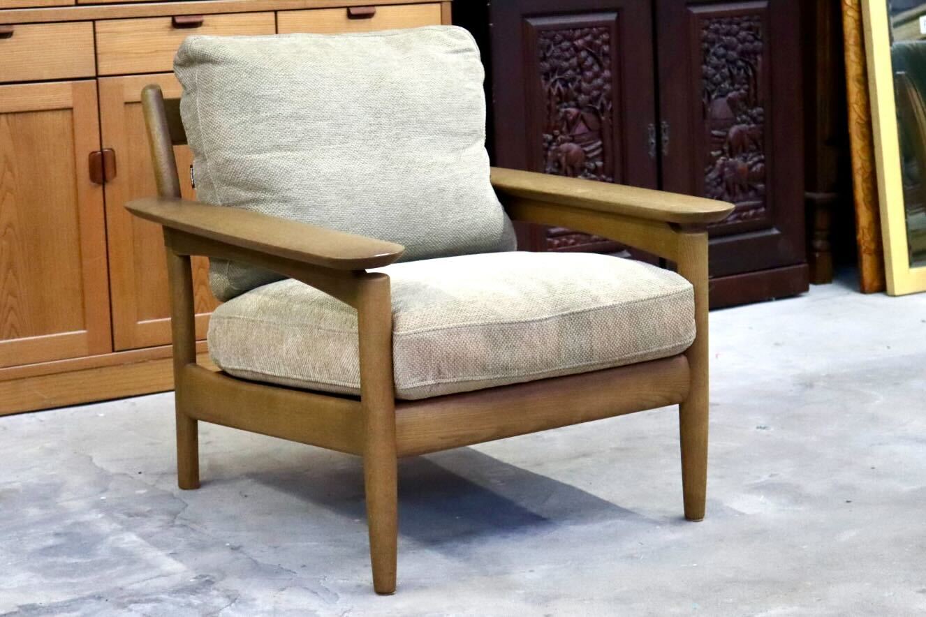 GMIK739B○karimoku / カリモク 1人掛けソファ シングルソファ アームチェア 木製 ファブリック 北欧スタイル 国産家具