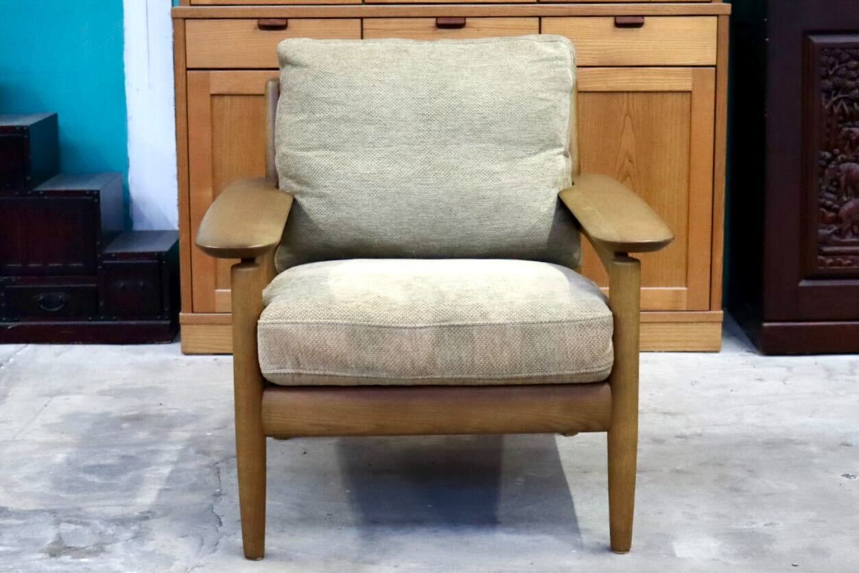 GMIK739B○karimoku / カリモク 1人掛けソファ シングルソファ アームチェア 木製 ファブリック 北欧スタイル 国産家具