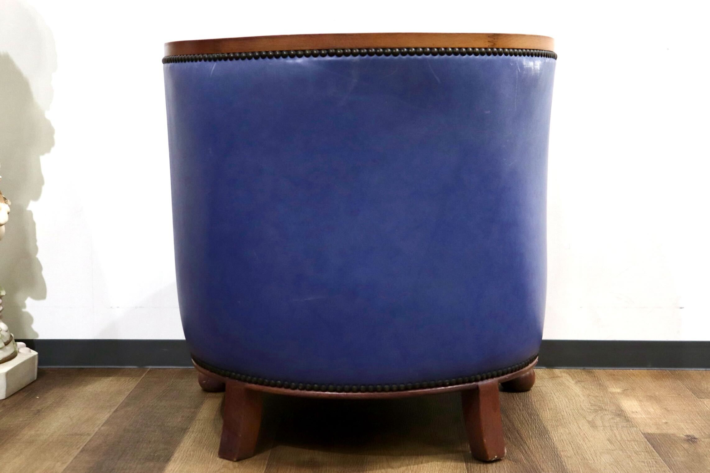 GMHN276A○西洋 フランス アンティーク 1人掛けソファ シングルソファ アームチェア 本革 鋲打ち ヨーロピアン クラシック ヴィンテージ