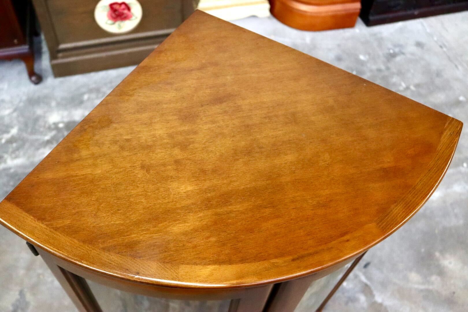 GMIH364B○karimoku / カリモク コーナーラック 飾り棚 サイドキャビネット 花台 収納家具 楢材 カントリー モダン 国産家具