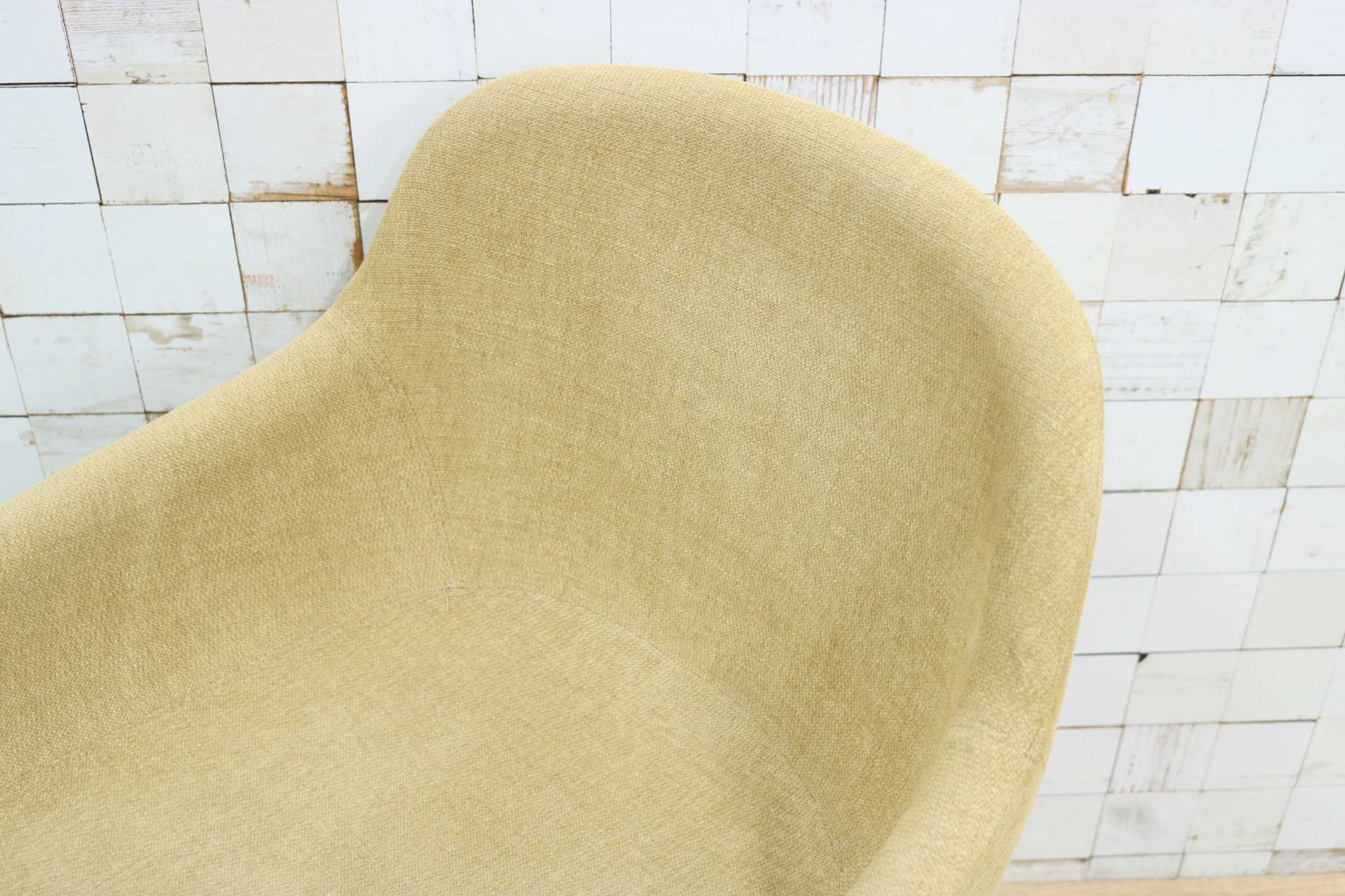 GMIH498A○Calligaris / カリガリス IGLOO イグルー ダイニングチェア チェア 椅子 ファブリック 店舗什器 イタリア 定価約9.8万