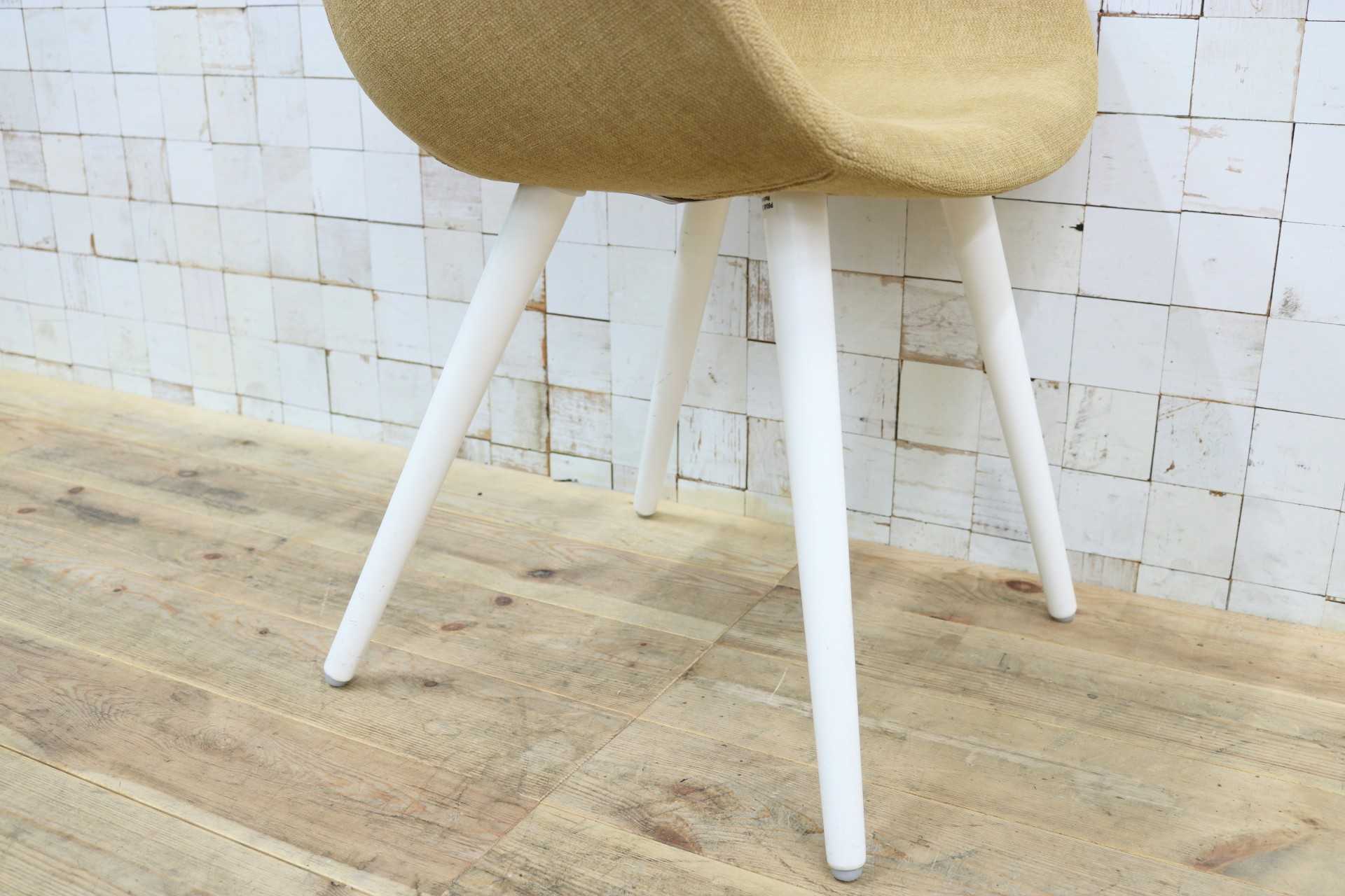 GMIH498A○Calligaris / カリガリス IGLOO イグルー ダイニングチェア チェア 椅子 ファブリック 店舗什器 イタリア 定価約9.8万