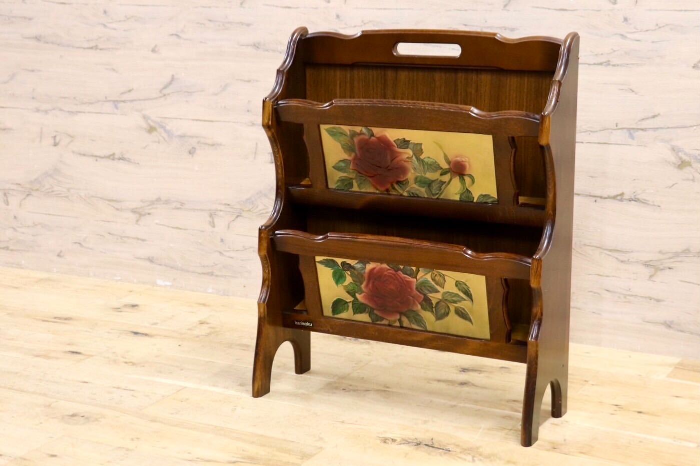 GMIS448○karimoku カリモク マガジンラック 2段ラック 薔薇 インテリア クラシカル レトロ ヴィンテージ 木製家具 国産家具