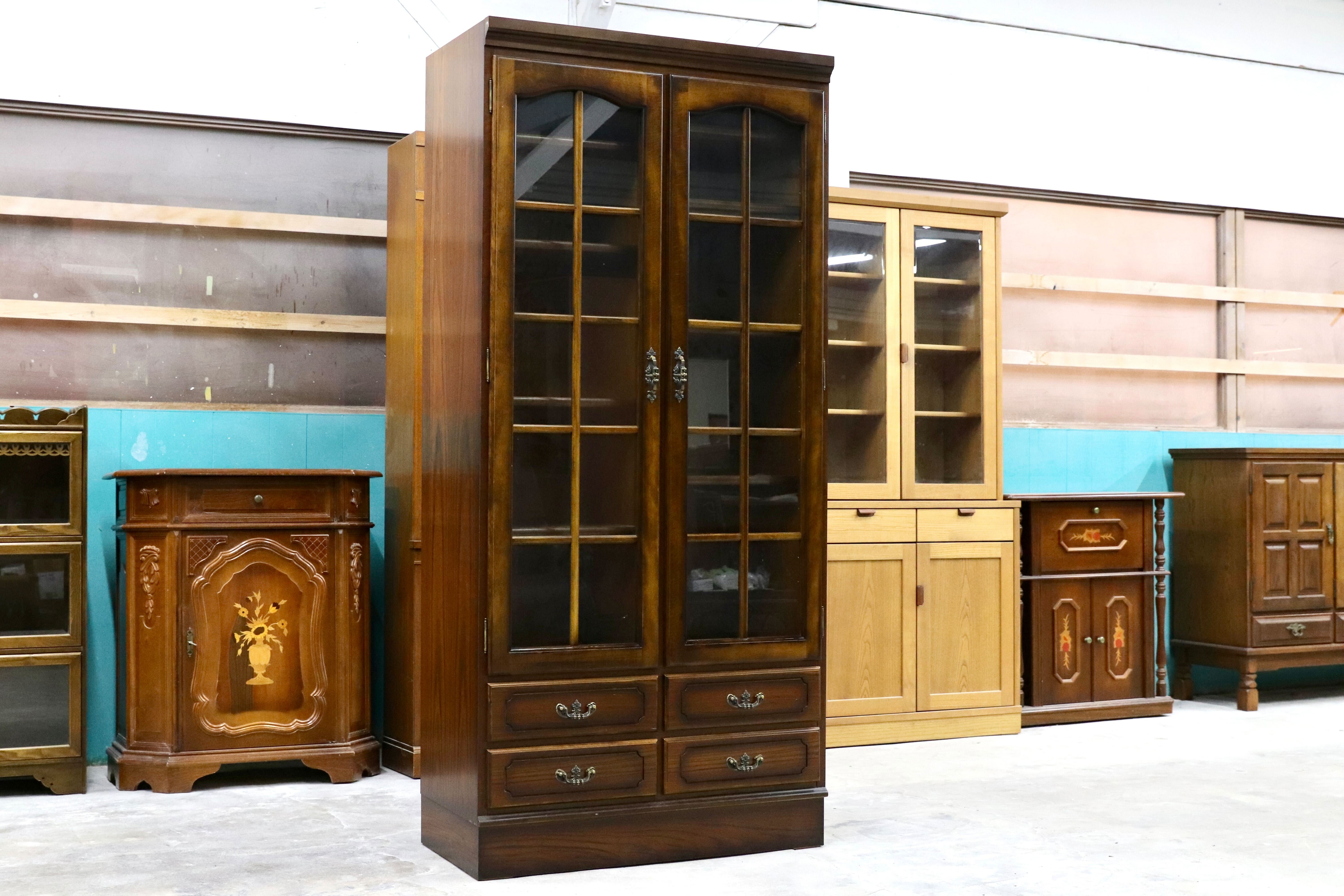 GMIK63○karimoku / カリモク コロニアル 食器棚 カップボード