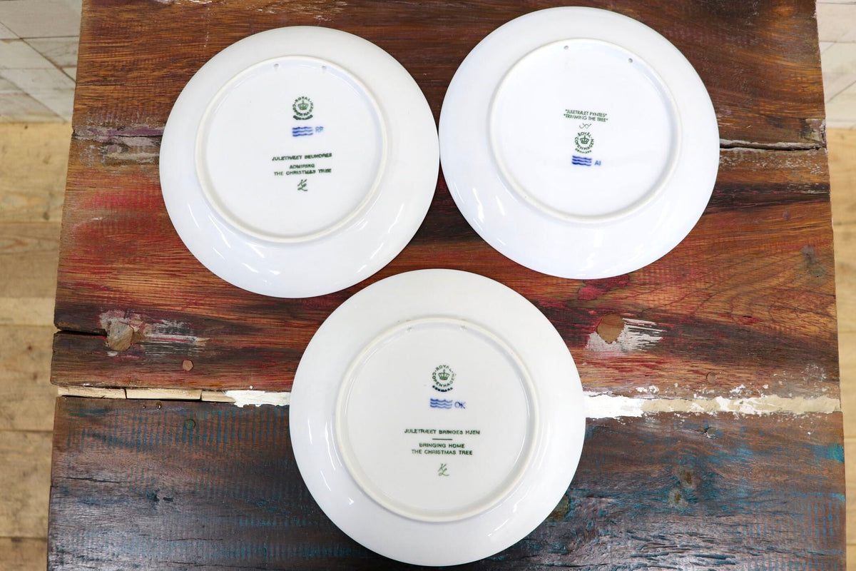GMJO136M〇ROYAL COPENHAGEN / ロイヤルコペンハーゲン イヤープレート 3枚セット 1980年 1981年 2000年 クリスマスプレート デンマーク製