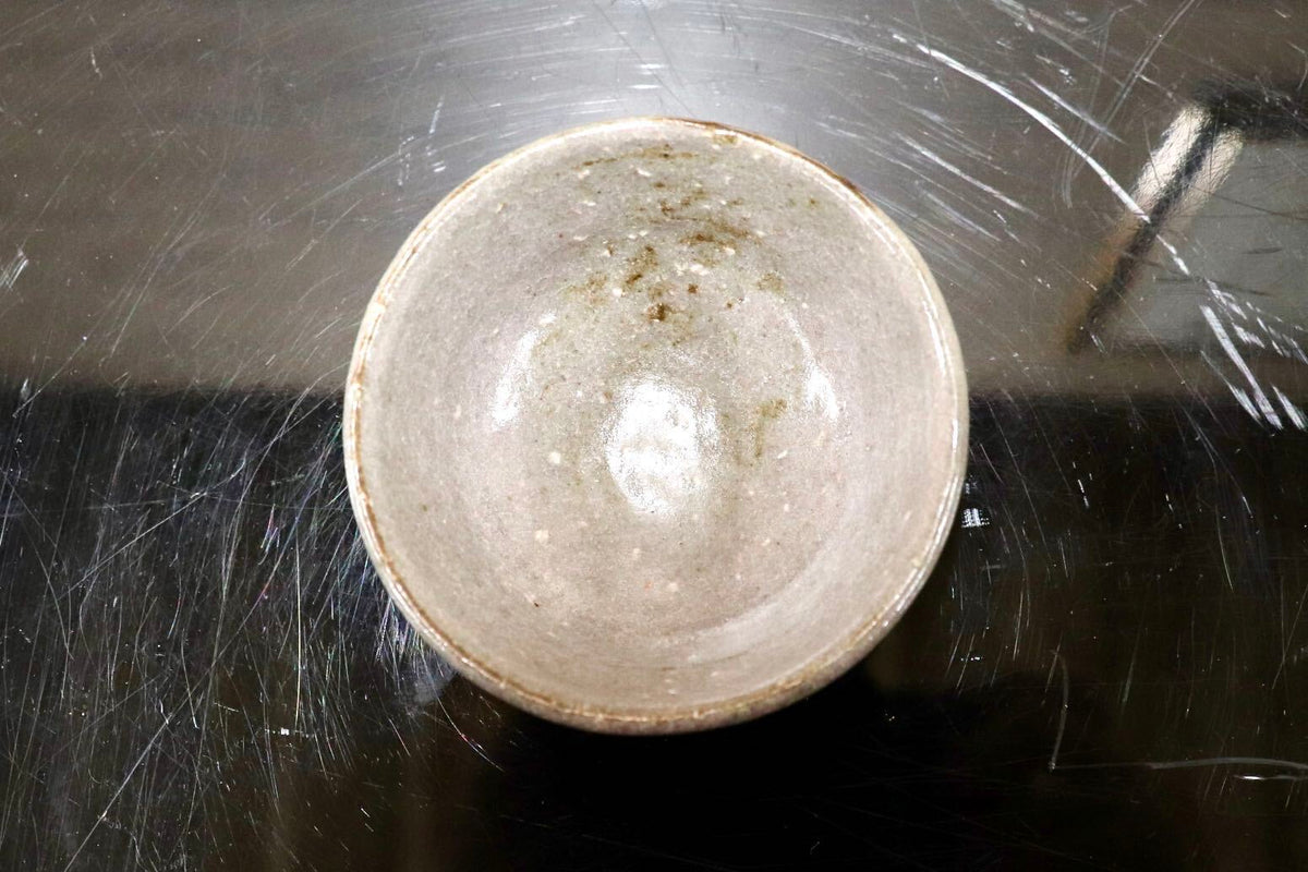 GMJK374AV◯紀州焼 葵窯 ぐい呑 酒器 盃 猪口 酒杯 一口盃 呑口 施釉陶器 陶杯 和食器 陶器 在銘 和モダン
