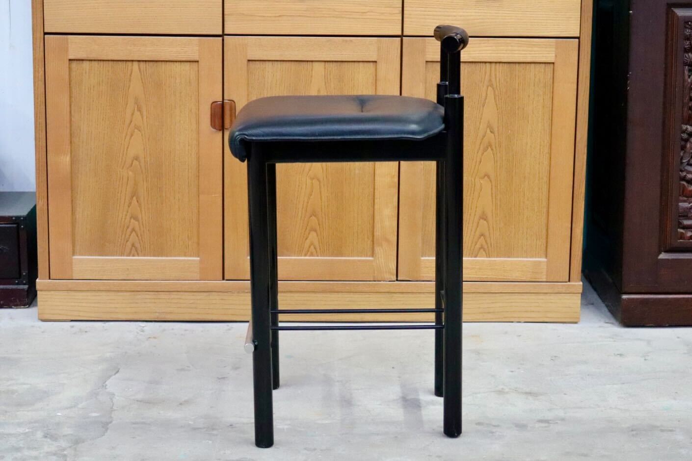 GMIS434A○モリシゲ / MORISHIGE カウンターチェア ハイチェア ハイスツール アームレスチェア 椅子 本革 天然木 漆 ブラック 国産家具