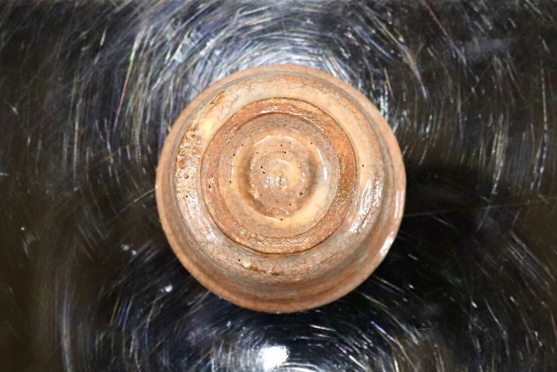 GMJK374BE◯紀州焼 葵窯 ぐい呑 酒器 盃 猪口 酒杯 一口盃 呑口 施釉陶器 陶杯 和食器 陶器 在銘 和モダン