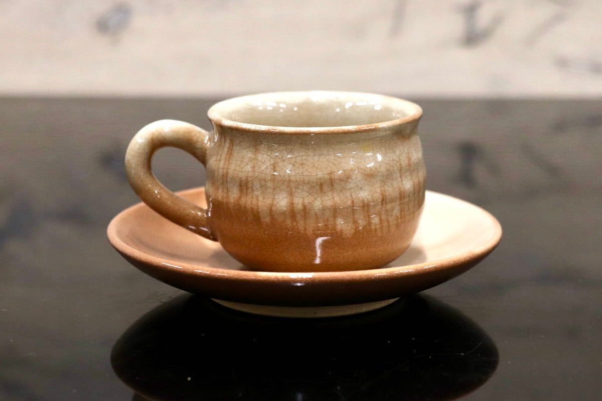GMJH332AE◯萩焼 カップ ソーサー コーヒーカップ 珈琲碗皿 珈琲器 フリーカップ 小皿 和食器 陶器 在銘 和モダン