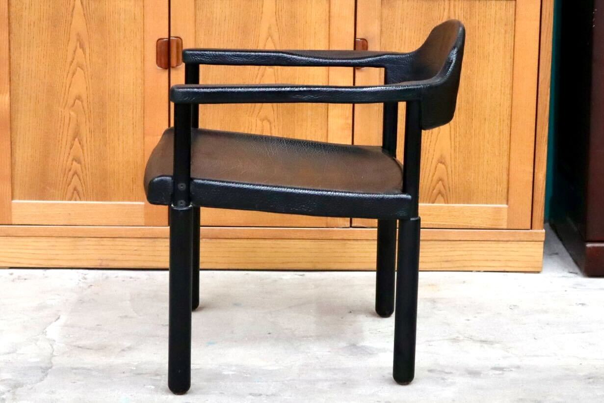 GMIS471A○レオナルド アームチェア ブラック スイス デザイナーズ家具 チェア 椅子 INTER-DECOR取扱い 検）Cassina Strassle Collection