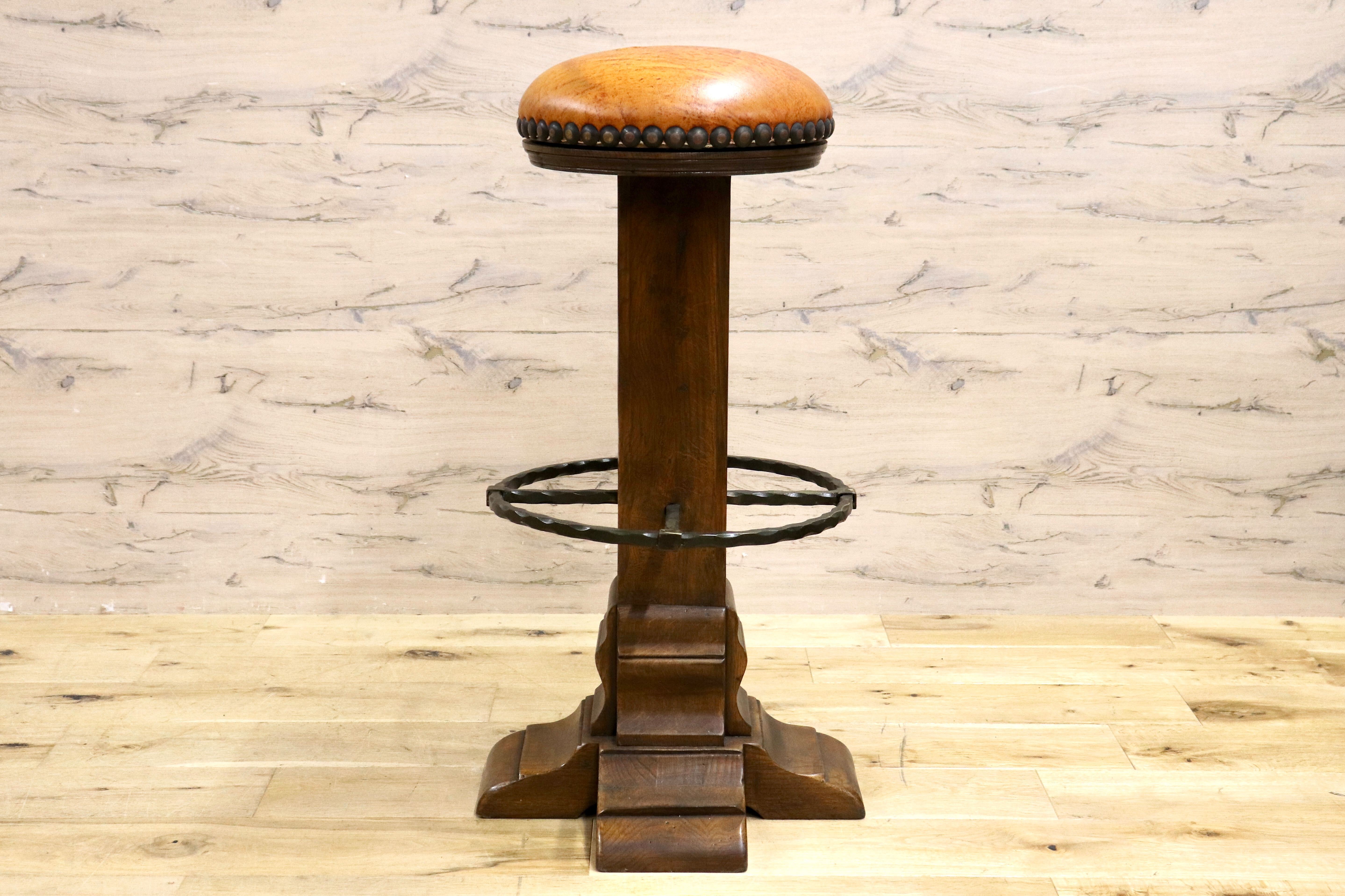 GMIK7N○スペイン製 カスティリアンスタイル バースツール ハイチェア カウンター 回転式 椅子 オーク 本革 アンティーク ヴィンテージ