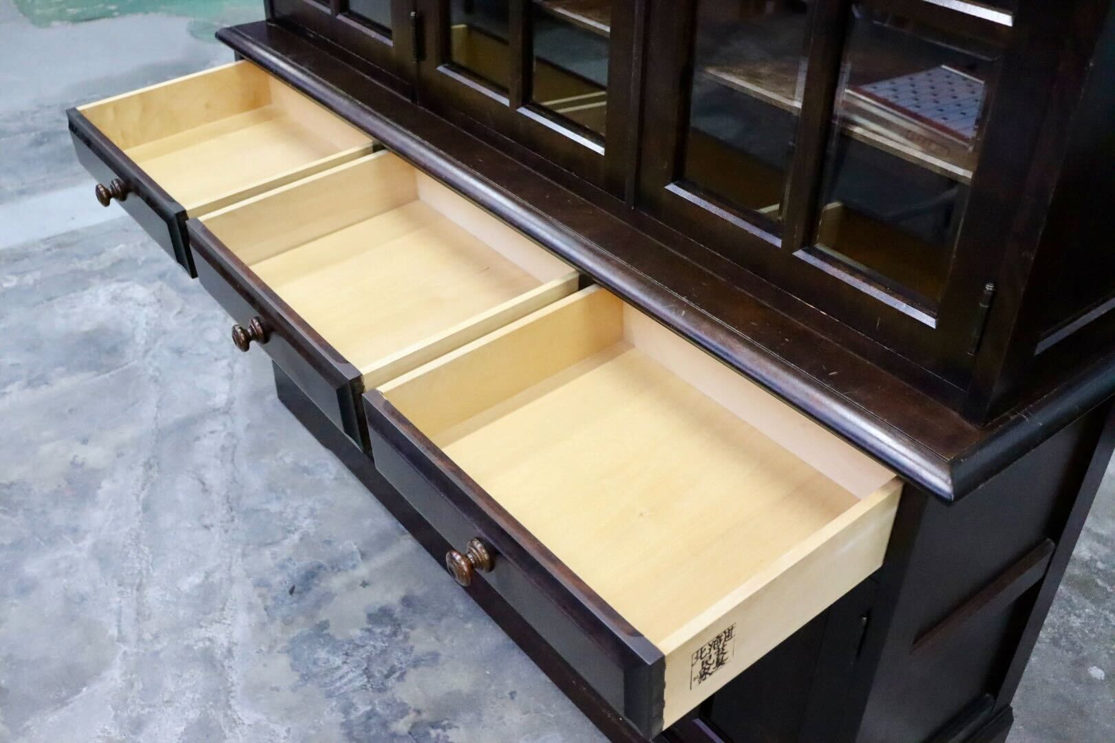 GMIS311○北海道民芸家具 食器棚 水屋棚 キャビネット 飾り棚 樺材 民藝 和モダン 古民家 アンティーク レトロ 飛騨産業