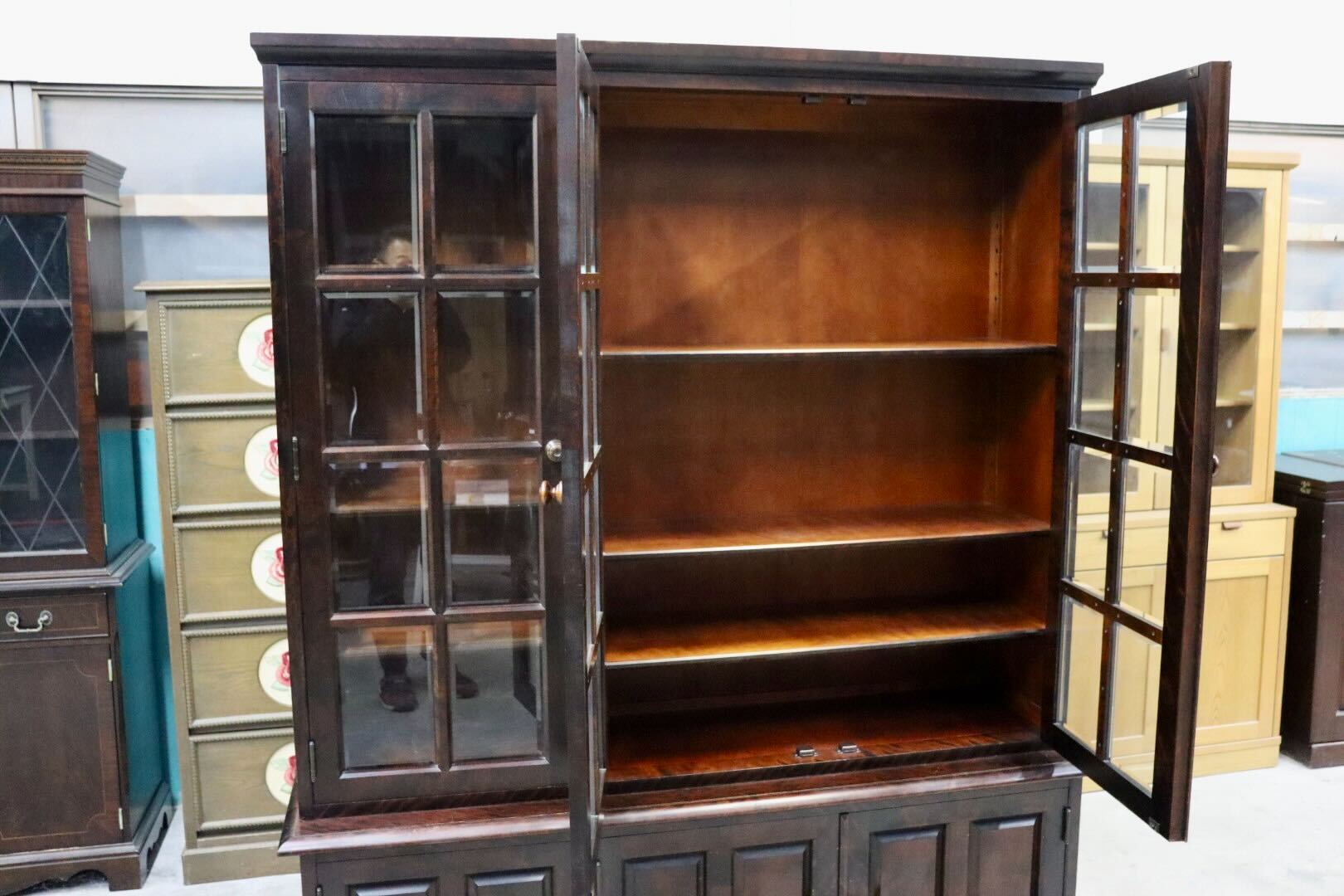 GMIS312○北海道民芸家具 本棚 書棚 飾り棚 キャビネット 食器棚 樺材 民藝 和モダン 和家具 古民家 レトロ アンティーク 飛騨産業