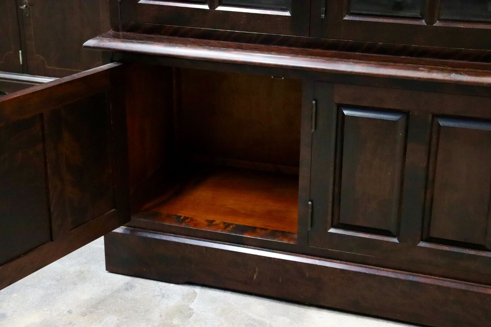 GMIS312○北海道民芸家具 本棚 書棚 飾り棚 キャビネット 食器棚 樺材 民藝 和モダン 和家具 古民家 レトロ アンティーク 飛騨産業