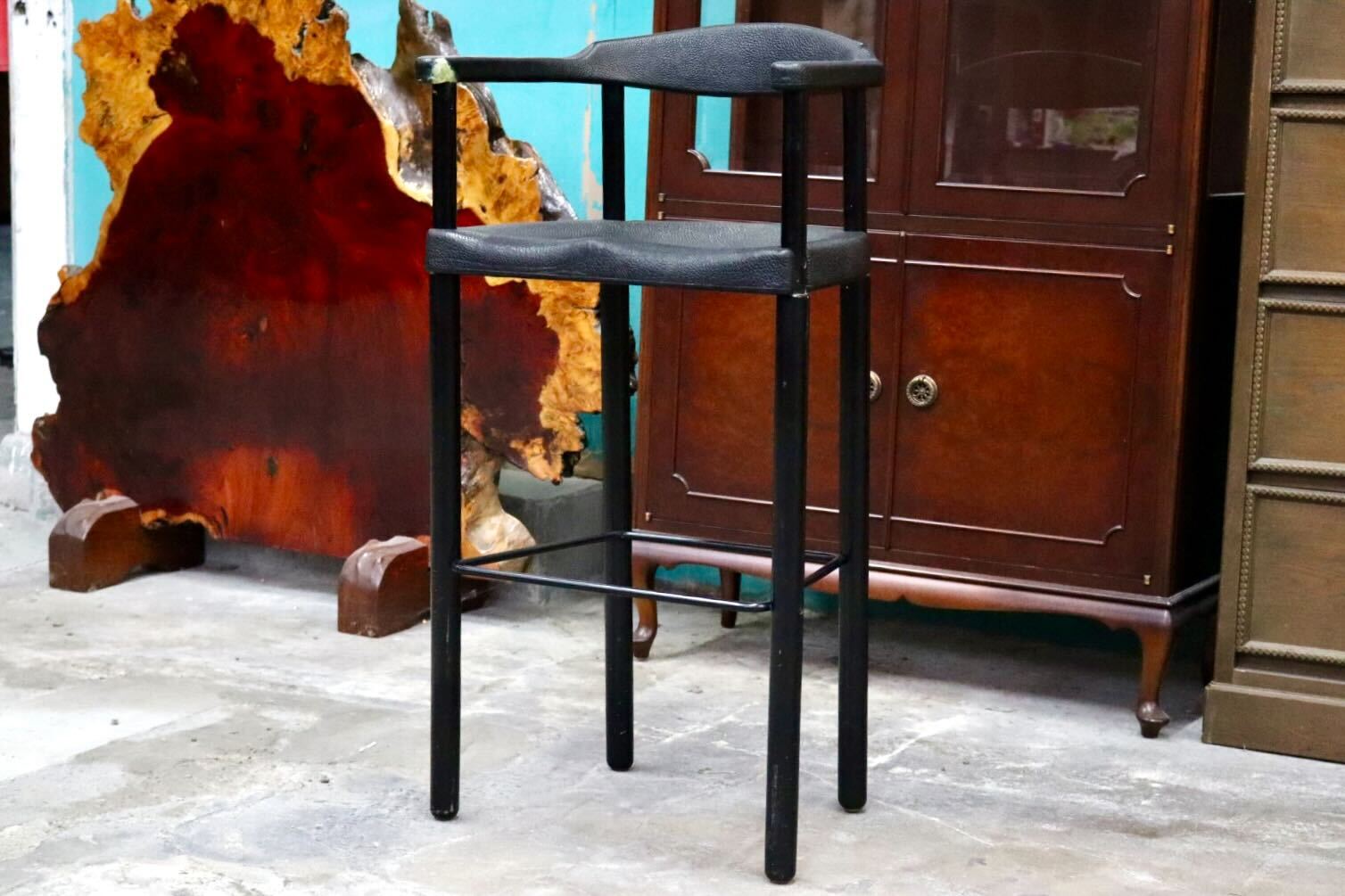 GMIS471F○レオナルド アームチェア カウンターチェア ブラック デザイナーズ 椅子 INTER-DECOR取扱い 検）Cassina Strassle Collection