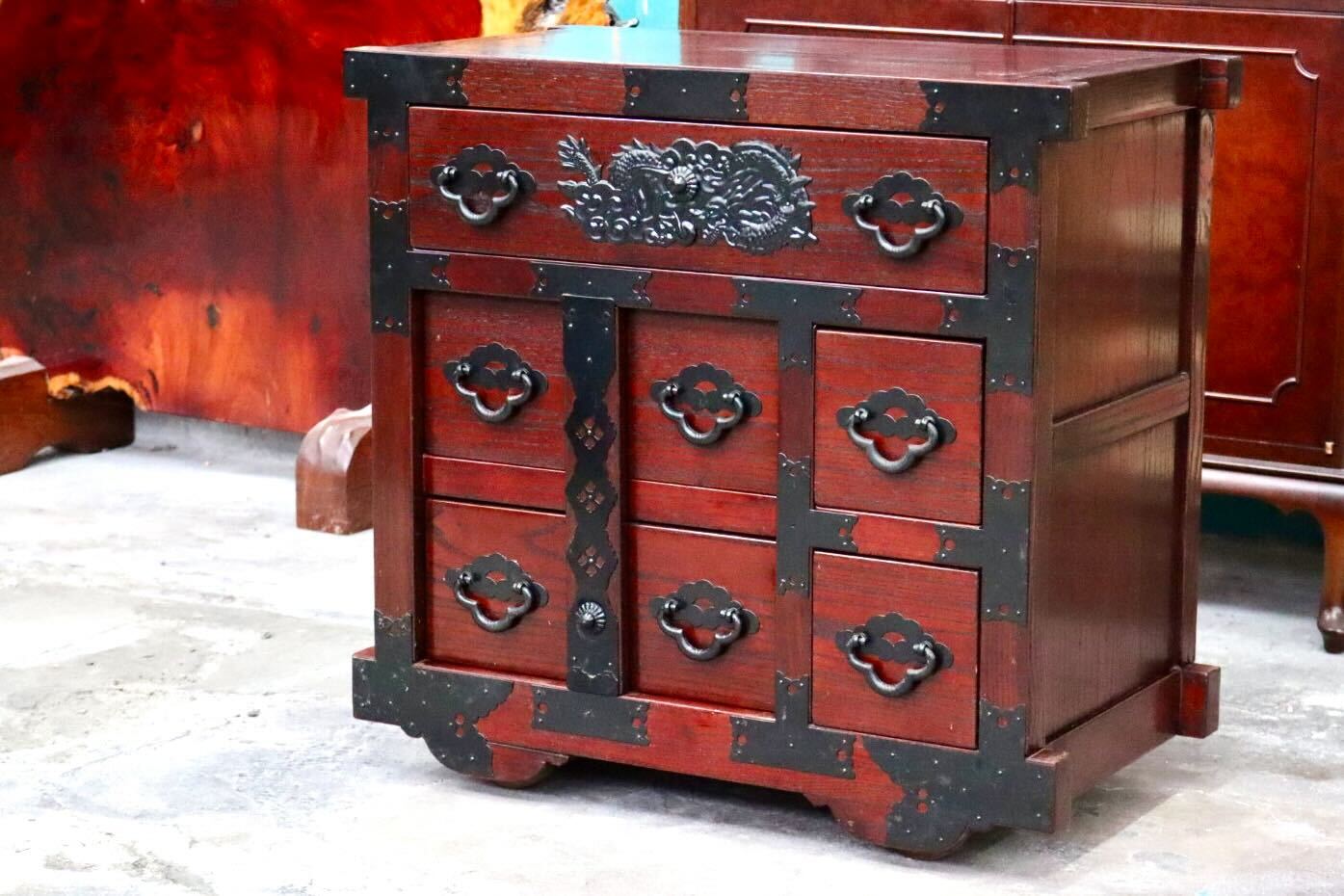 GMIK813○車箪笥 チェスト 時代箪笥 民芸箪笥 和箪笥 収納棚 閂錠 キャスター 引き出し 戸棚 和家具 無垢材 レトロ アンティーク