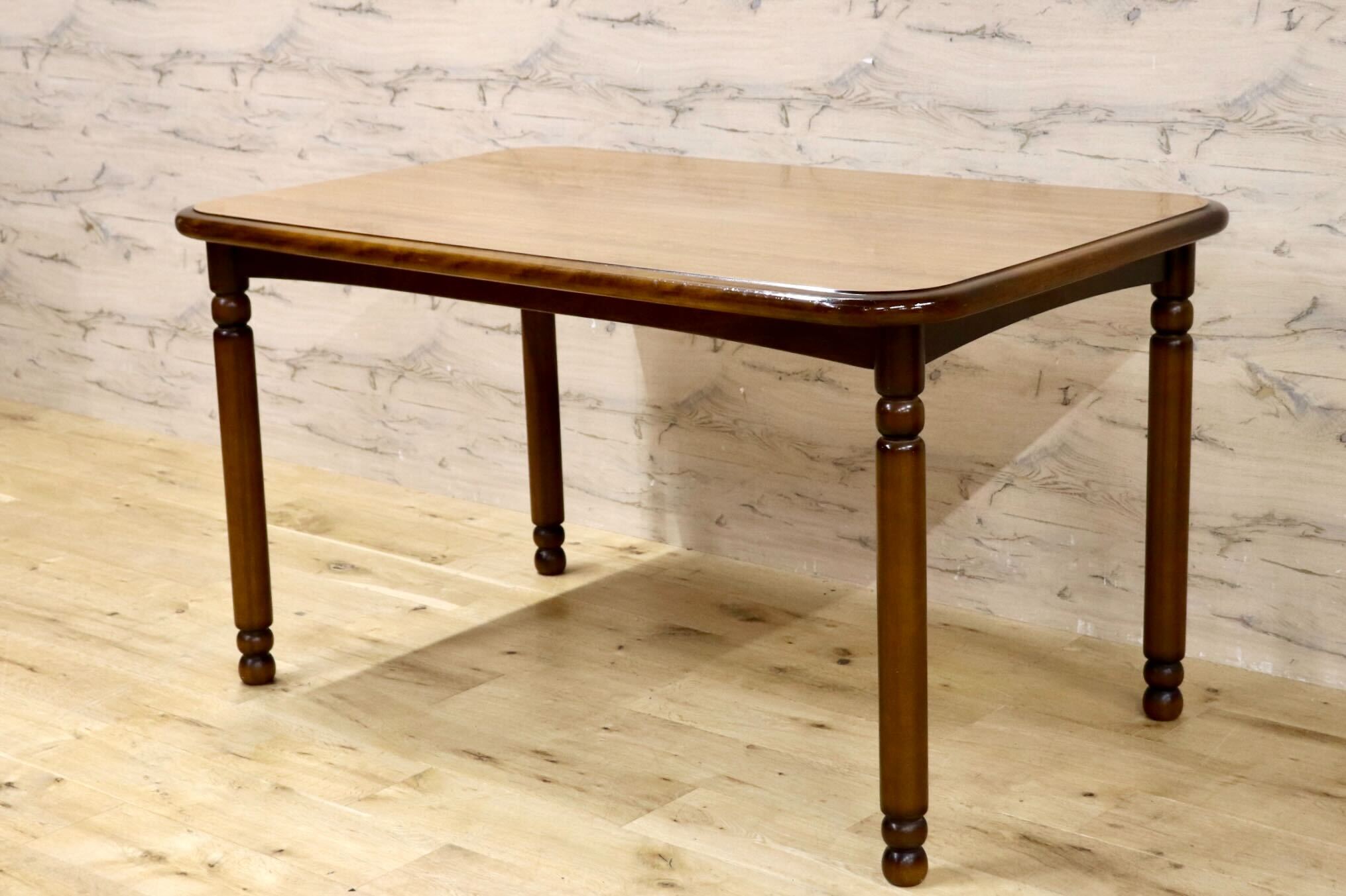 GMIH303○karimoku / カリモク オールドカリモク ダイニングテーブル 食卓テーブル 木製 ナチュラル ヴィンテージ 昭和レトロ 国産家具