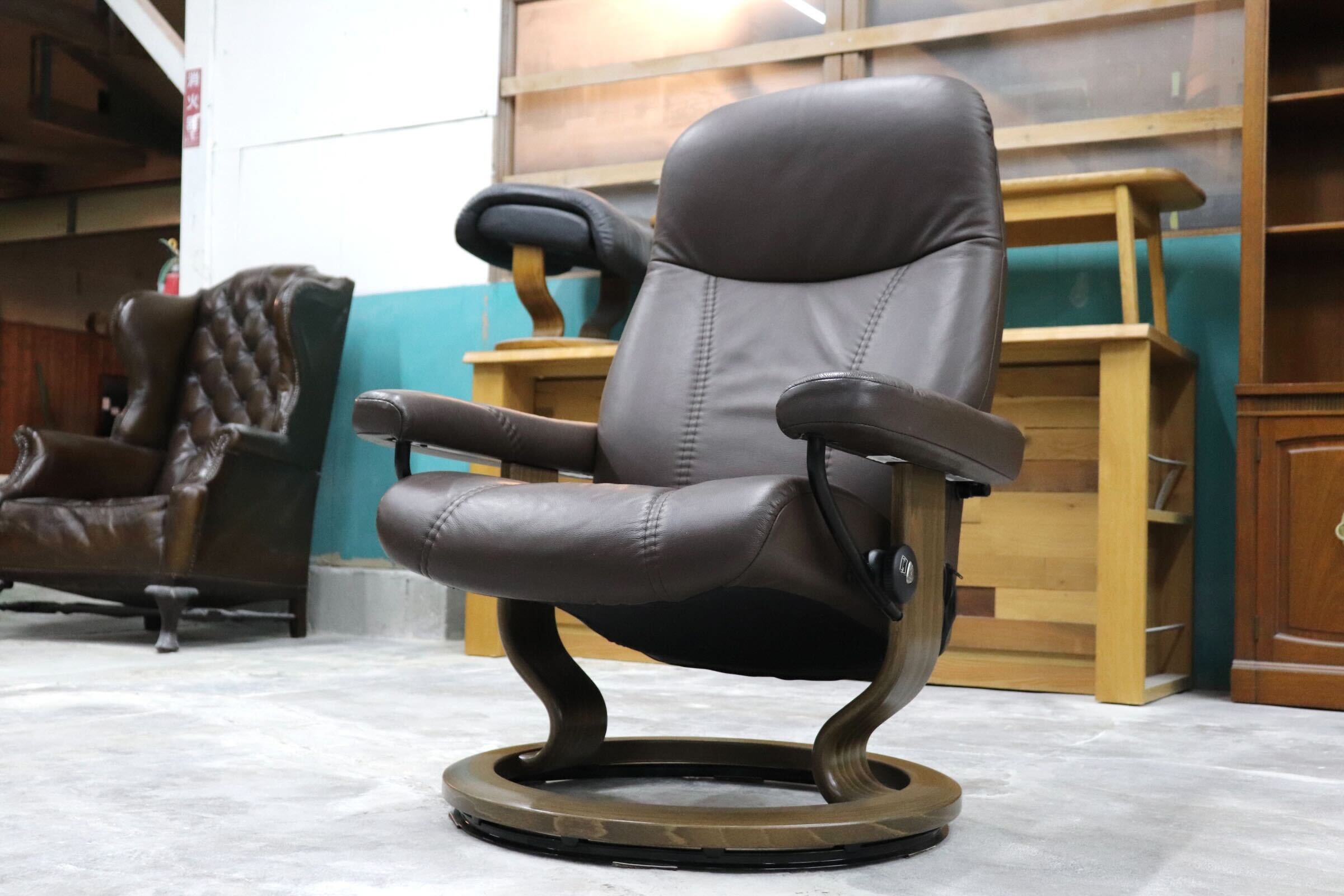 GMHK283○EKORNES / エコーネス コンサル リクライニングチェア パーソナルチェア 北欧 ノルウェー 本革 ブラウン Mサイズ 美品