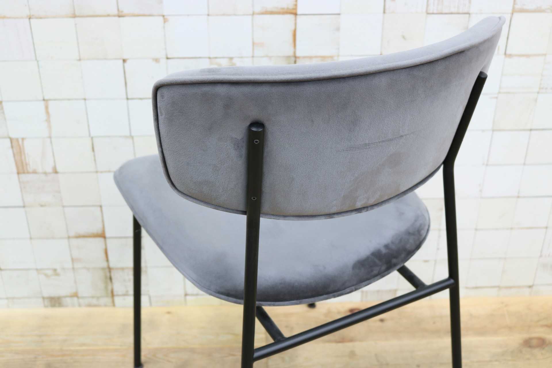 GMIH542B◯Calligaris / カリガリス Fifties フィフティーズ ダイニングチェア アームレスチェア 食卓椅子 椅子 ベロア イタリア モダン