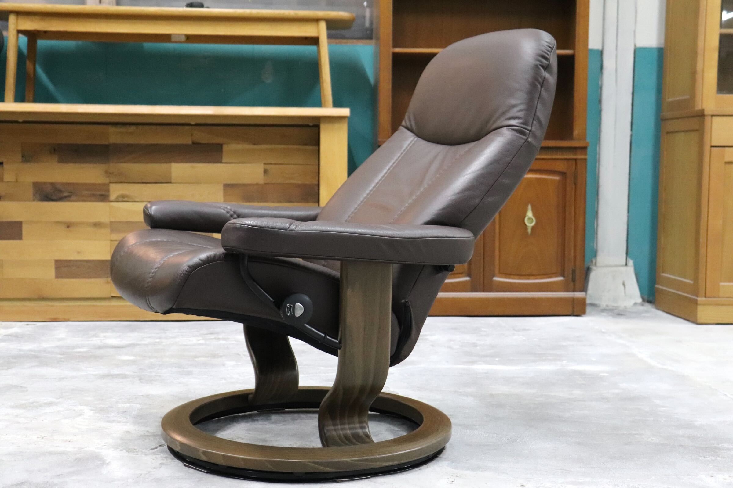 GMHK283○EKORNES / エコーネス コンサル リクライニングチェア パーソナルチェア 北欧 ノルウェー 本革 ブラウン Mサイズ 美品