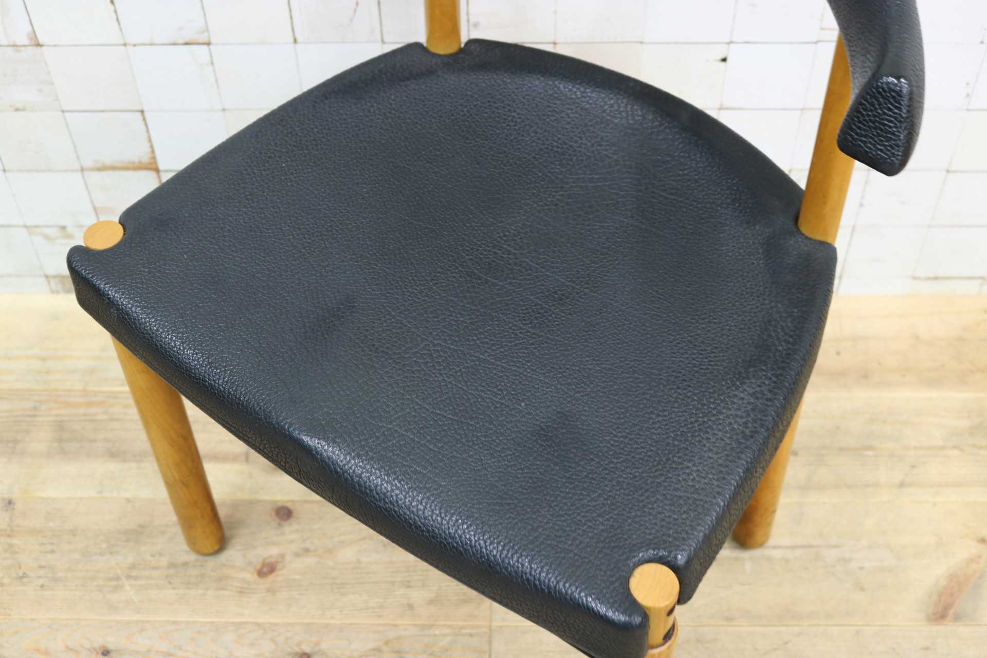 GMIN7M〇Cassina / カッシーナ レオナルドチェア ダイニングチェア Strassle collection社 スイス 椅子 ブラック 北欧スタイル モダン