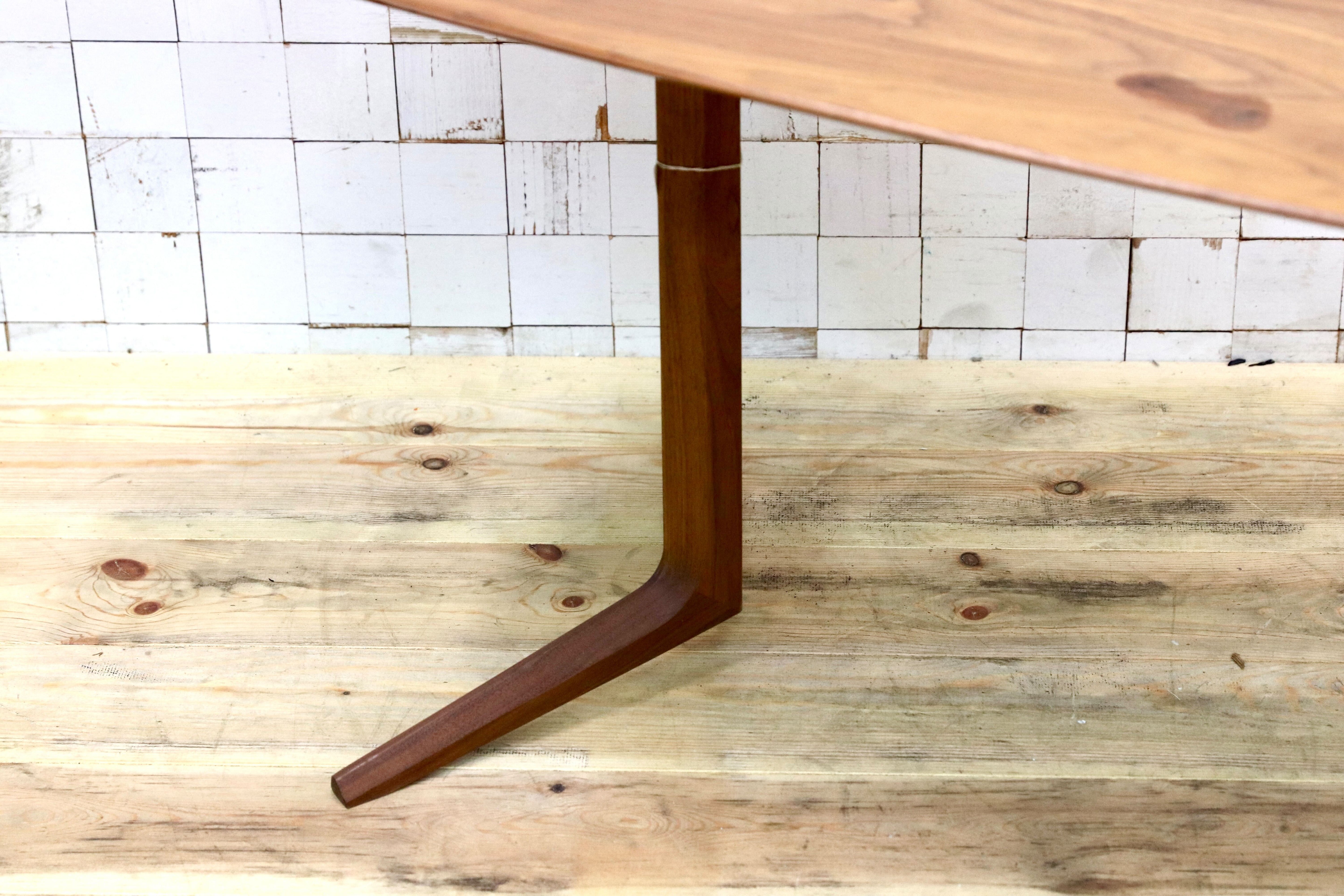 GMIS293○冨士ファニチア / FUJI FURNITURE Perche Living Table ペルシェ リビングテーブル ウォールナット材 カフェテーブル 定価19万