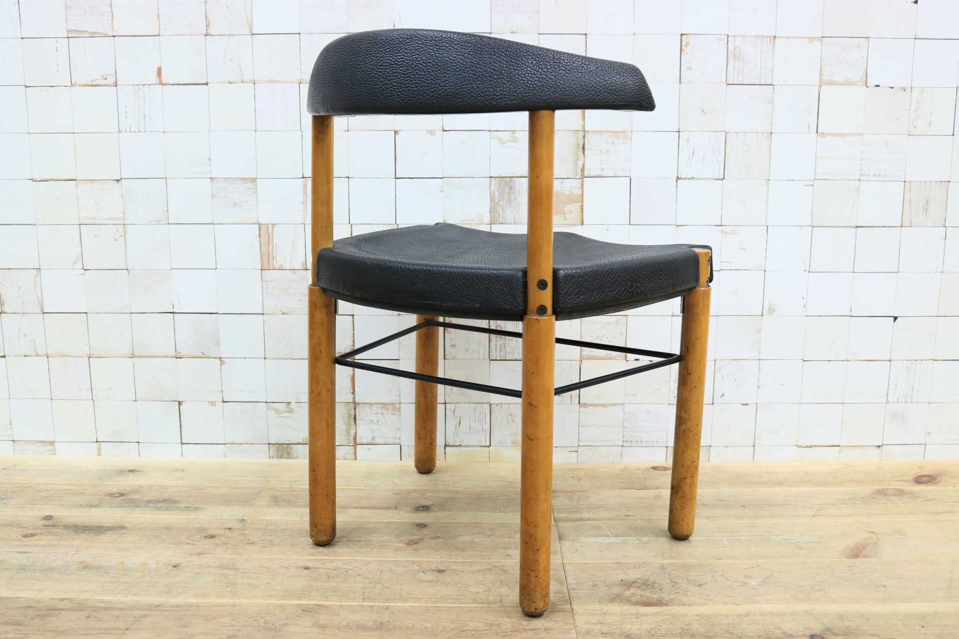 GMIN7O〇Cassina / カッシーナ レオナルドチェア ダイニングチェア Strassle collection社 スイス 椅子 ブラック 北欧スタイル モダン