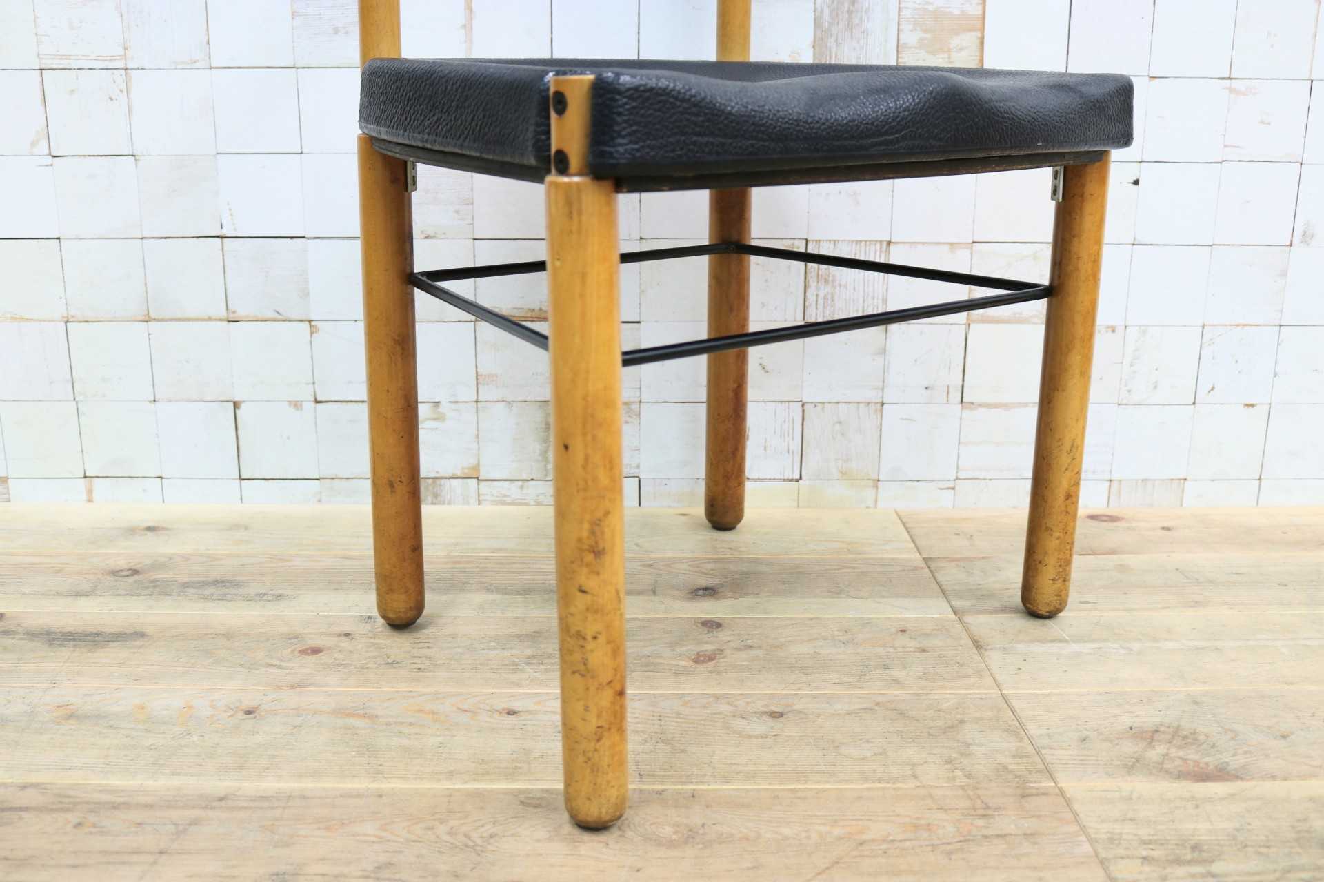 GMIN7O〇Cassina / カッシーナ レオナルドチェア ダイニングチェア Strassle collection社 スイス 椅子 ブラック 北欧スタイル モダン