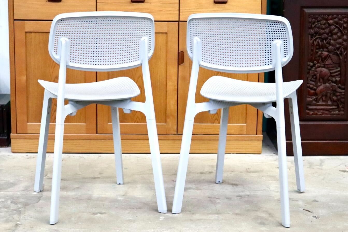 GMIS275D○KRISTALIA / クリスタリア COLANDER ダイニングチェア 椅子 2脚セット スタッキング モダン イタリア グレー 展示品 定価約10万