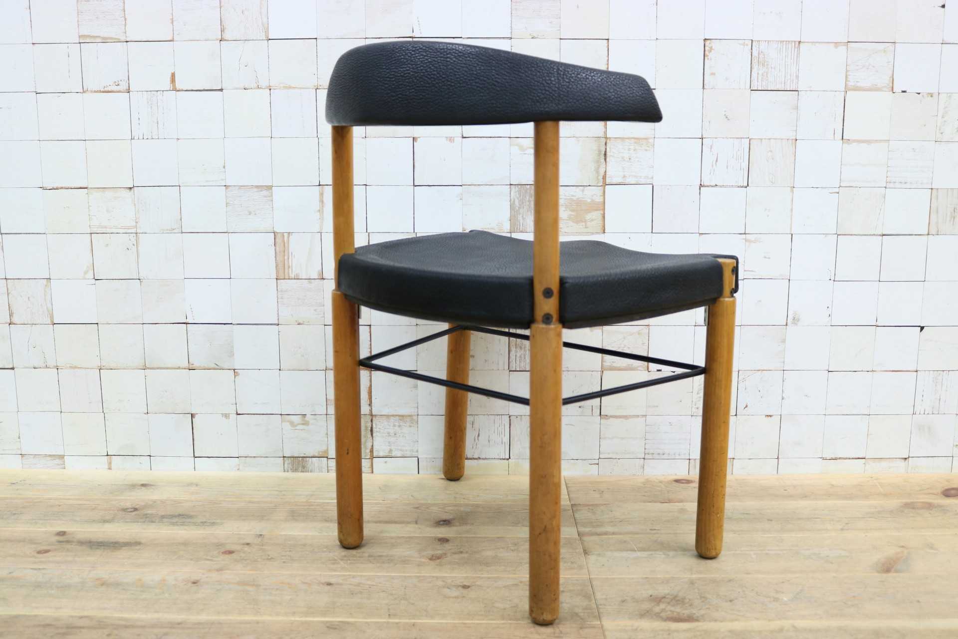 GMIN7Q〇Cassina / カッシーナ レオナルドチェア ダイニングチェア Strassle collection社 スイス 椅子 ブラック 北欧スタイル モダン