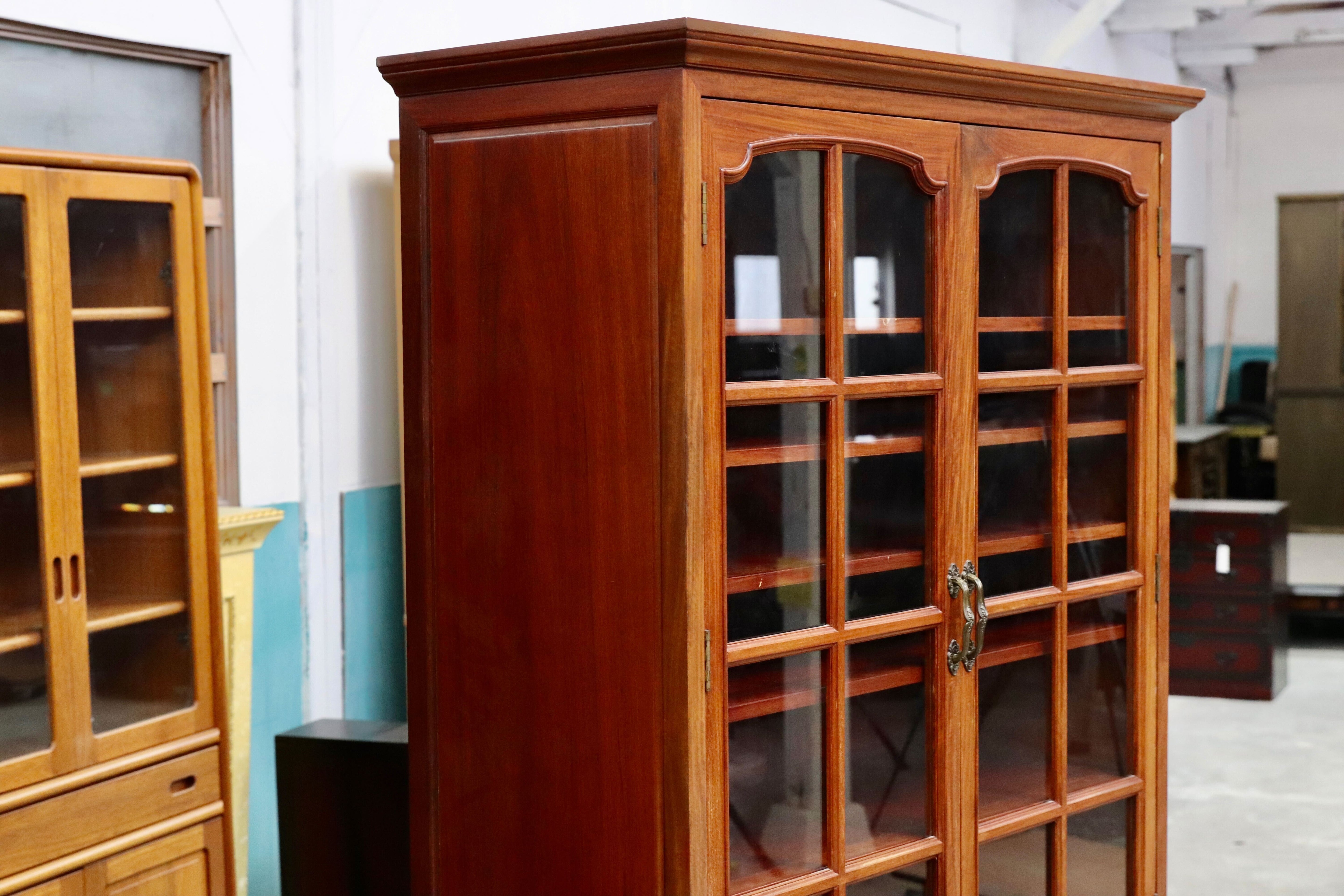 GMIS287○中国美術 唐木家具 高級家具 本棚 書棚 飾り棚 キャビネット ブックキャビネット 書斎 棚 民藝 アンティーク